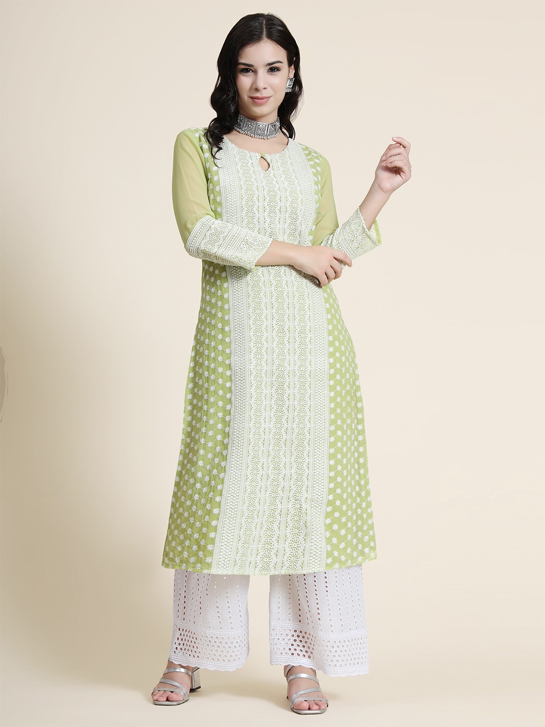 

KALINI Women Green Geometric Embroidered Keyhole Neck Thread Work Floral Georgette Kurta