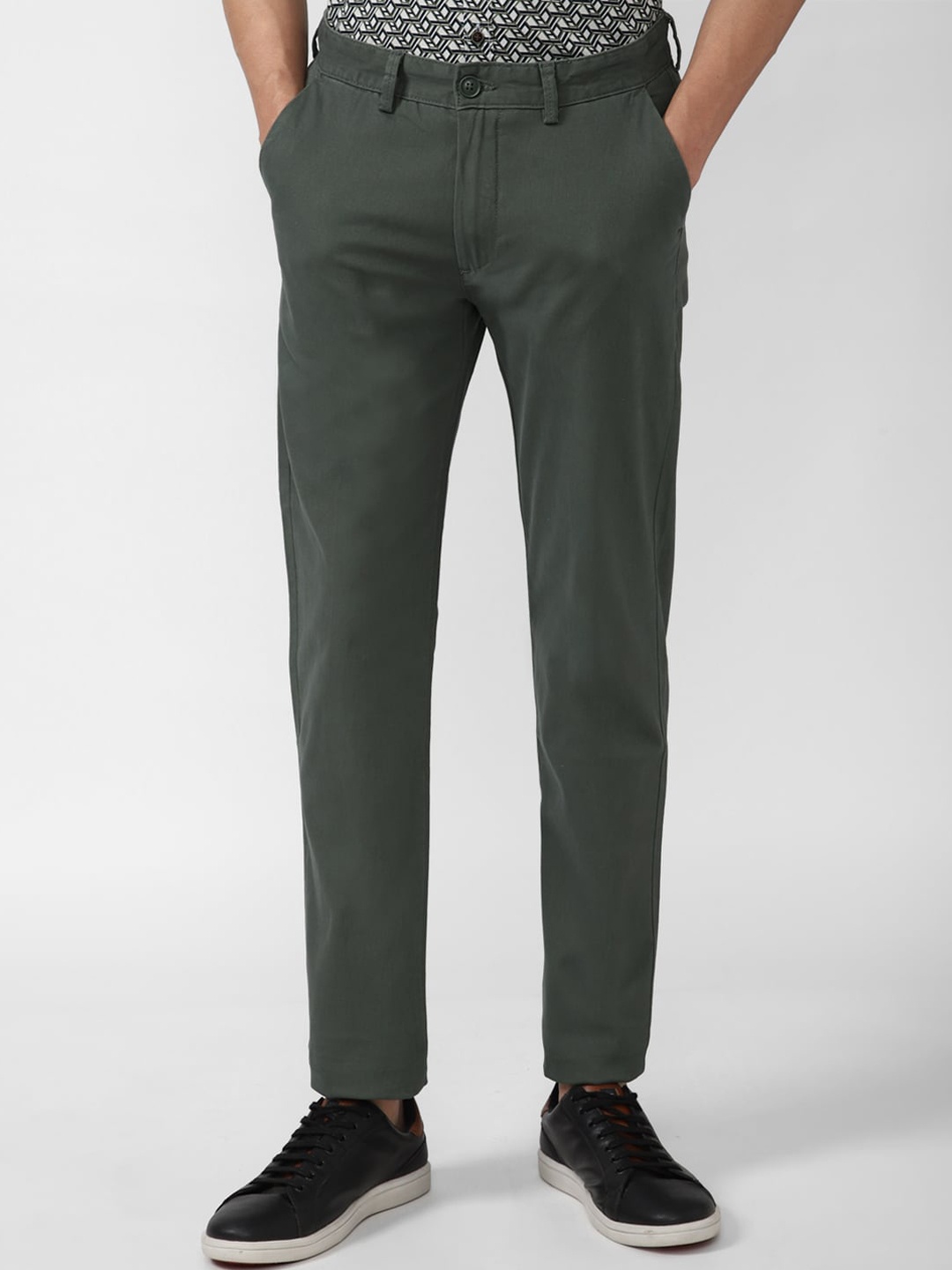 

Peter England Casuals Men Grey Cotton Trousers