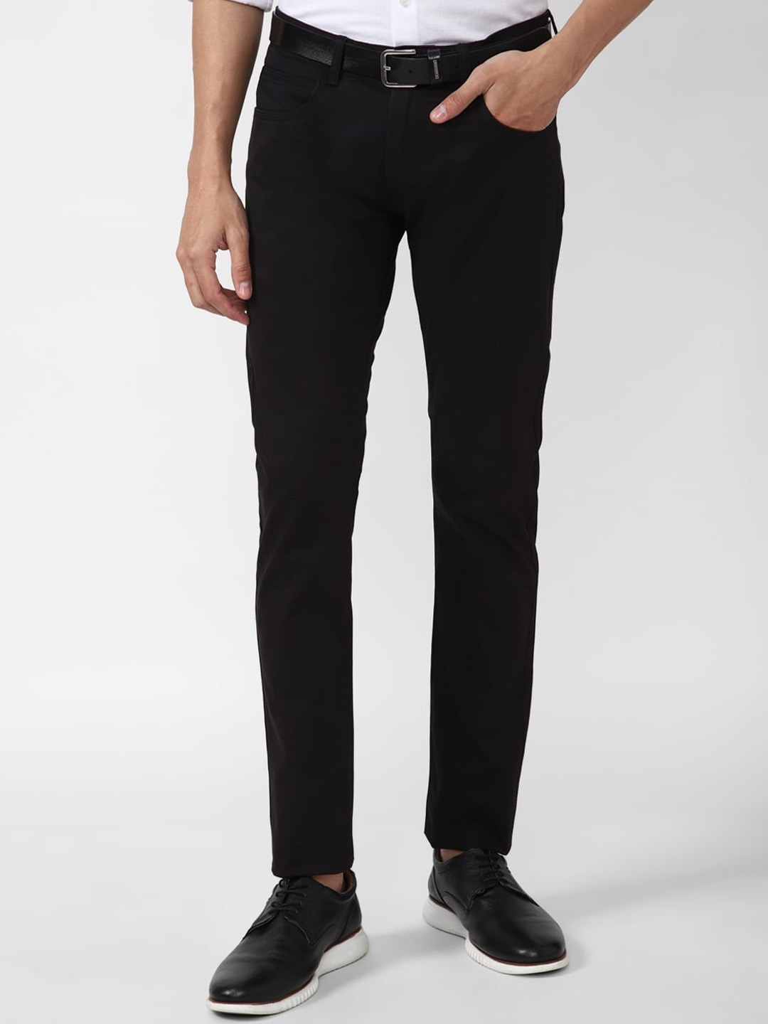 

Peter England Casuals Men Black Cotton Trousers