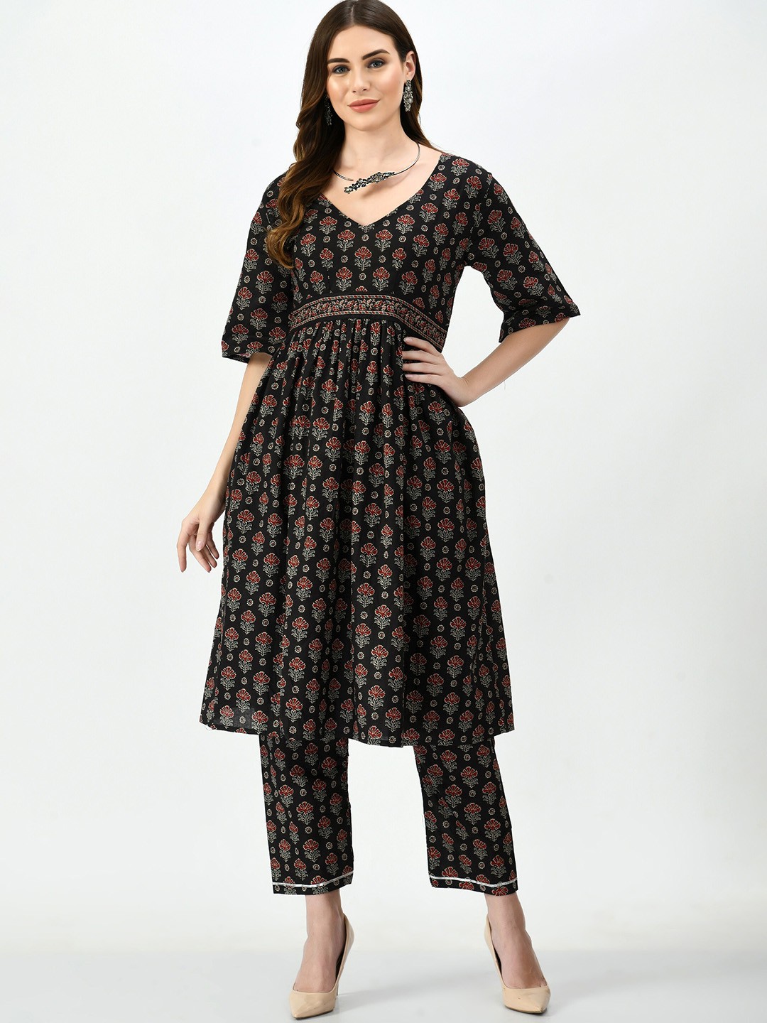 

KALINI Women Black & Red Floral Printed Pure Cotton Kurta with Trousers