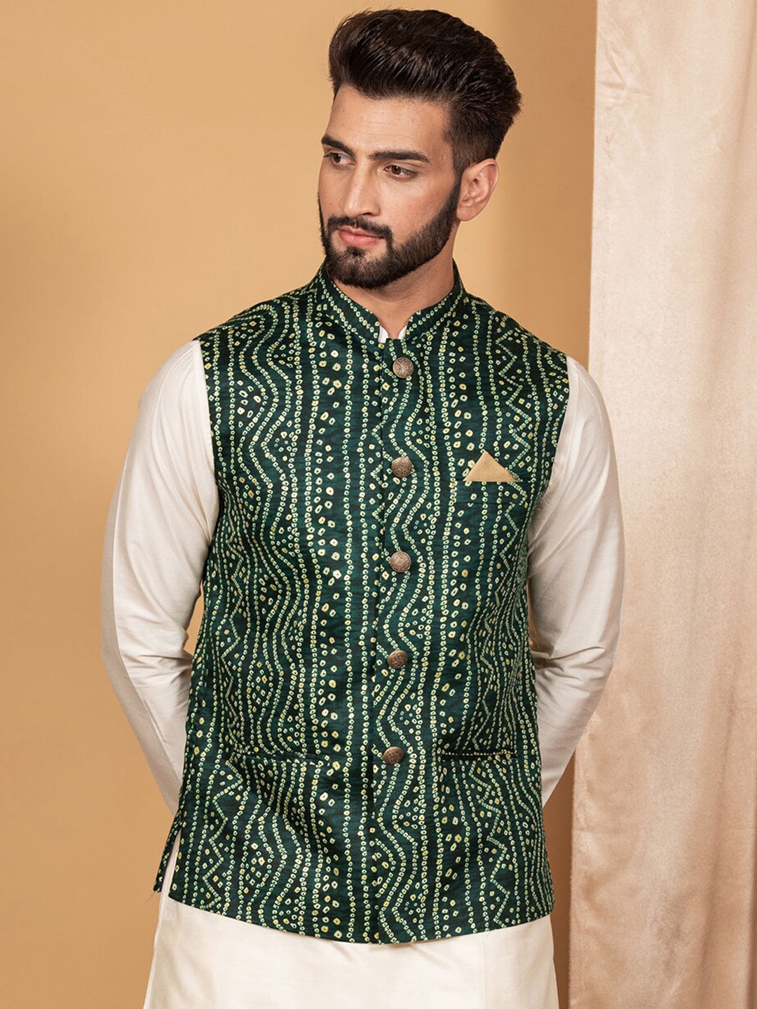 

KISAH Men Green Woven Design Nehru Jackets
