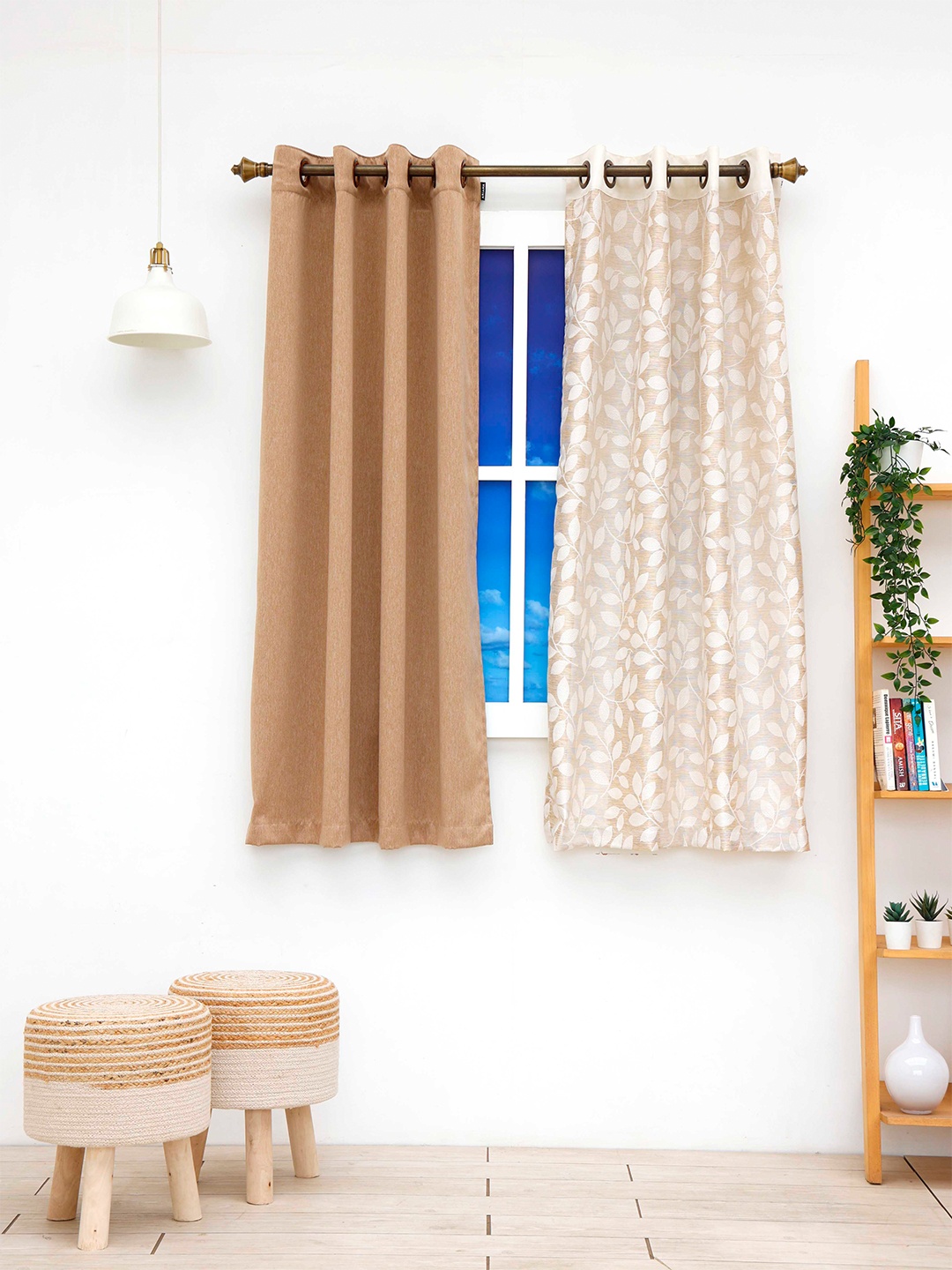 

Ariana Beige & White Set of 2 Floral Window Curtain