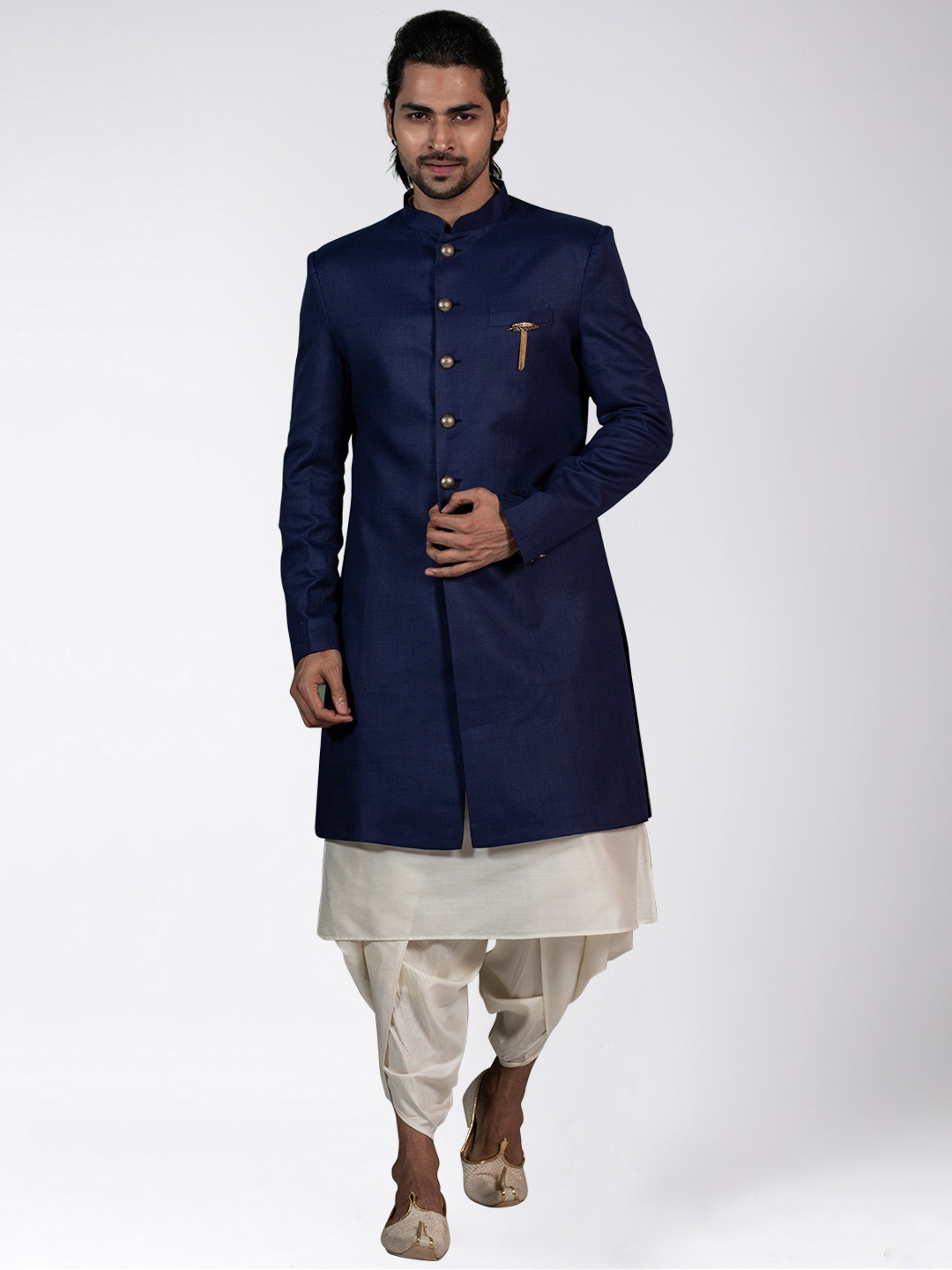 

KISAH Men Navy Blue Solid Cotton Indowestern Sherwani Set