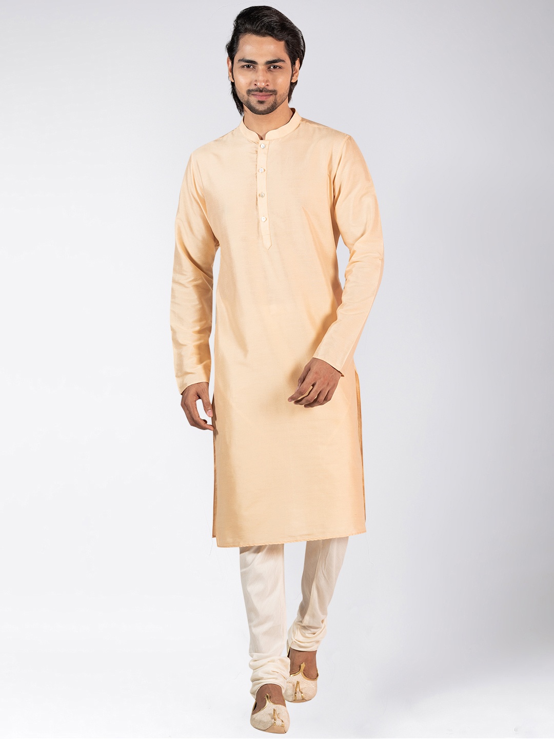 

KISAH Men Cream-Coloured Solid Kurta