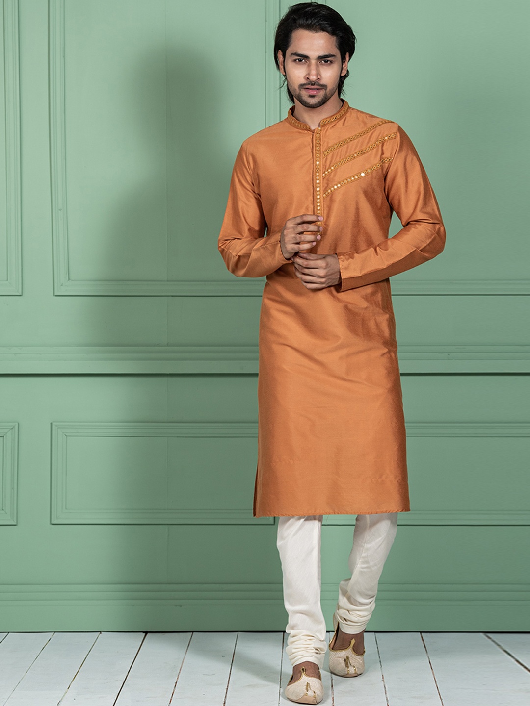

KISAH Men Mustard Yellow Mirror Work Cotton Kurta