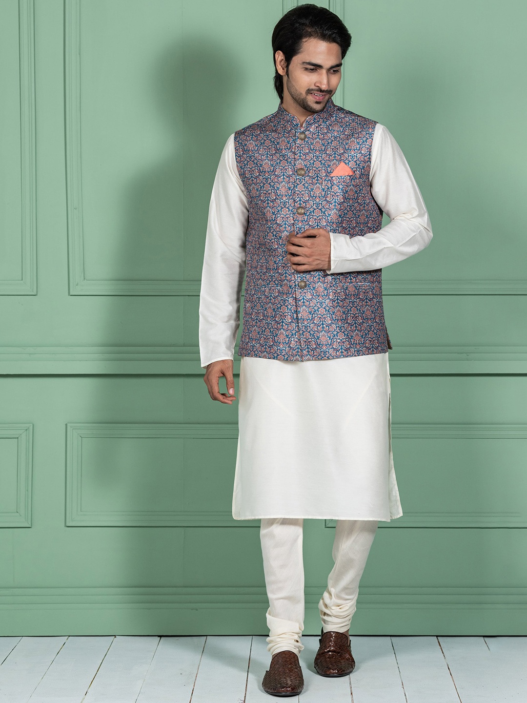 

KISAH Men Blue Kurta with Churidar & Nehru Jacket
