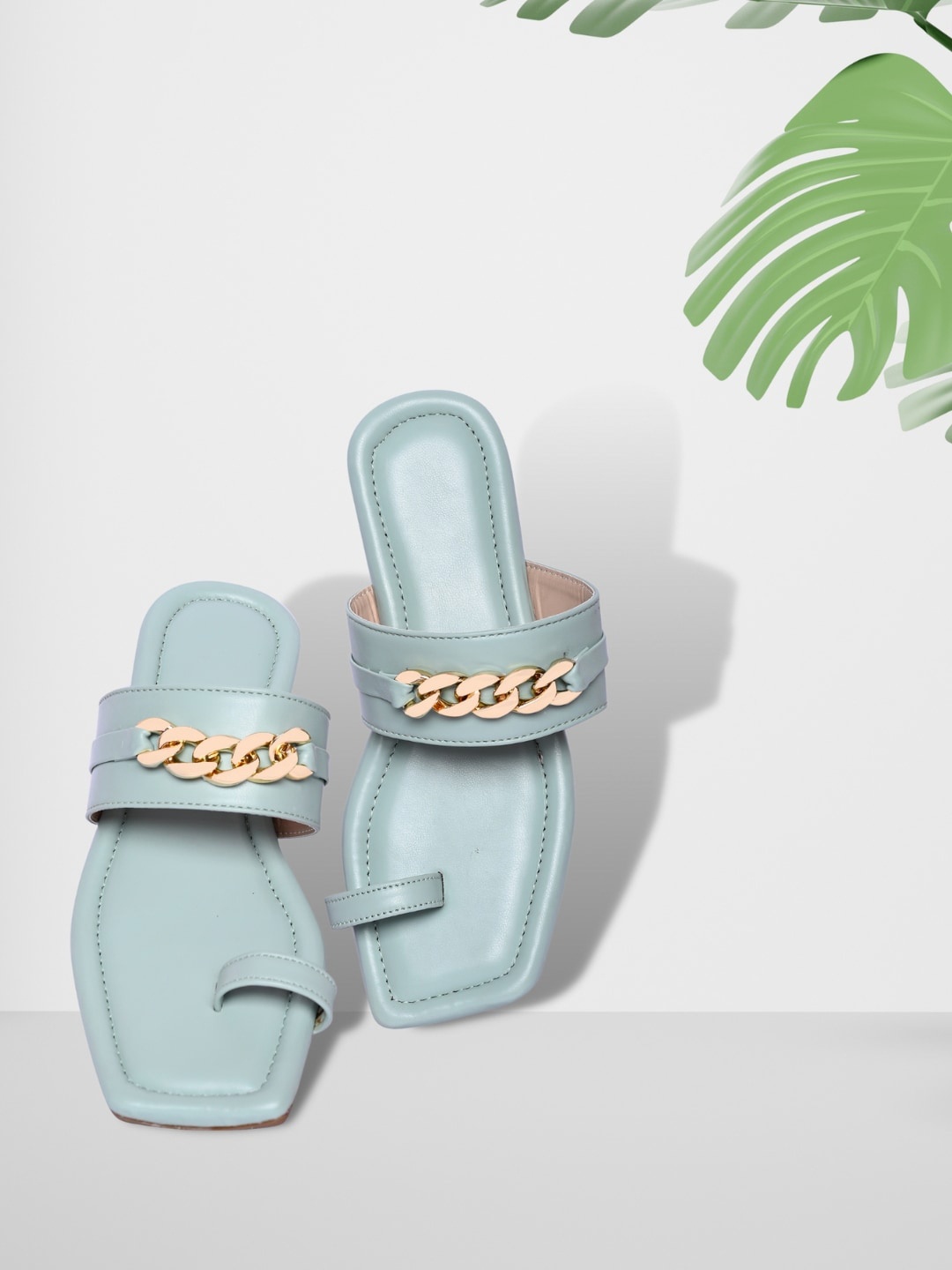 

PERY PAO Women Sea Green One Toe Flats