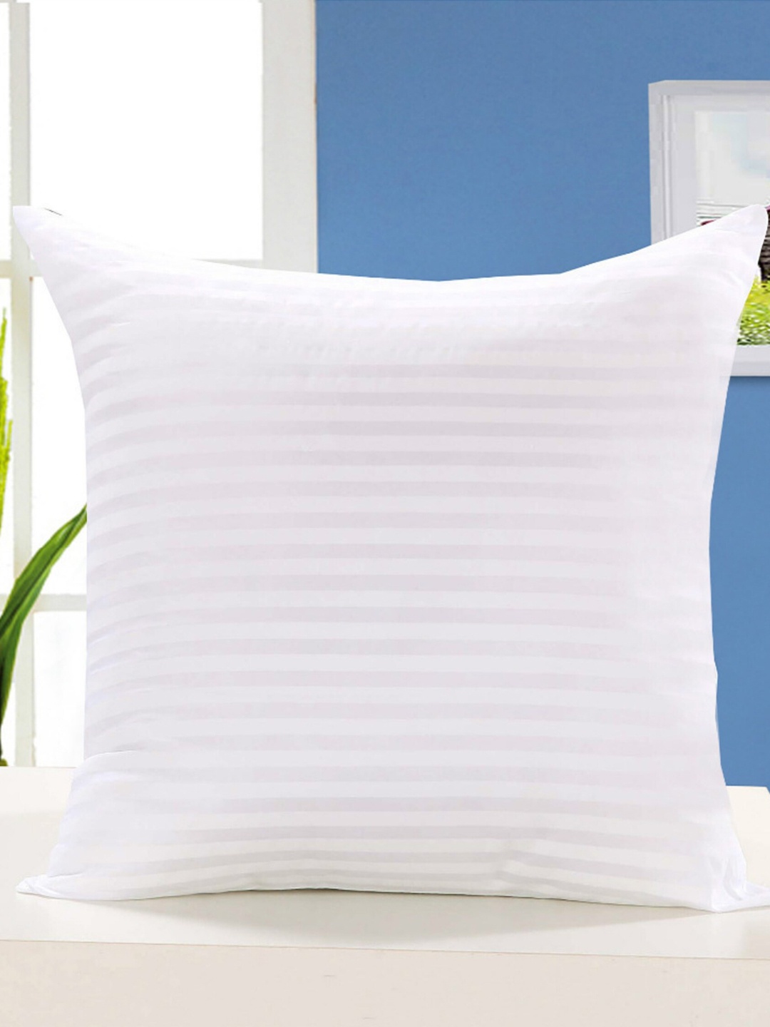 

Bajo's Set of 5 White Striped Cushion Fillers