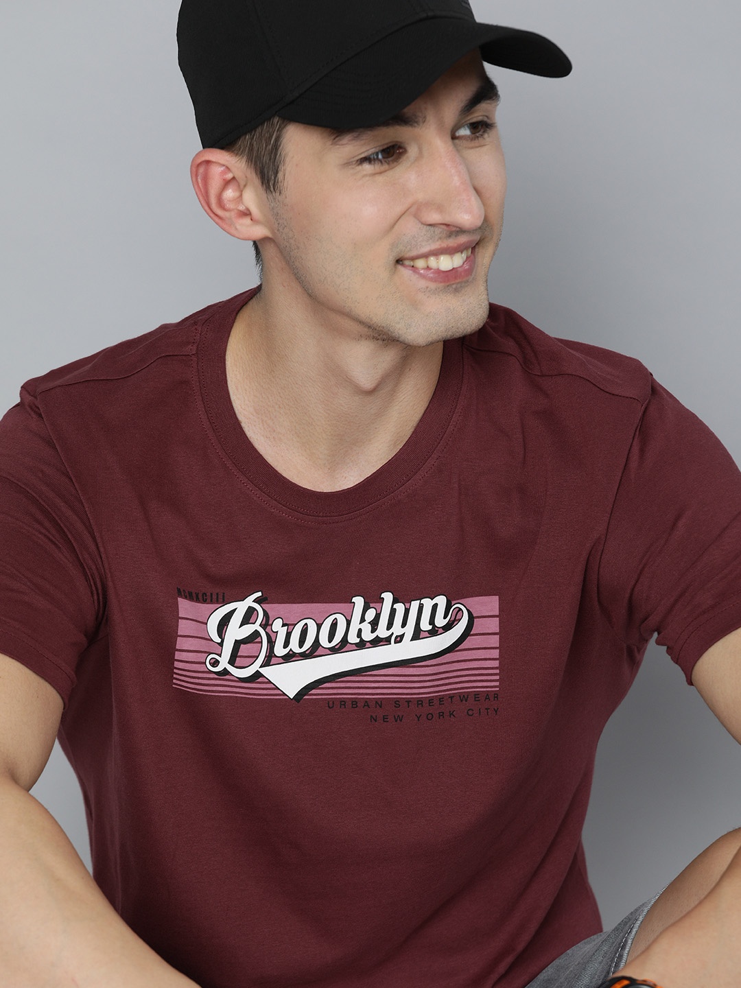 

HERE&NOW Men Maroon Printed Pure Cotton T-shirt