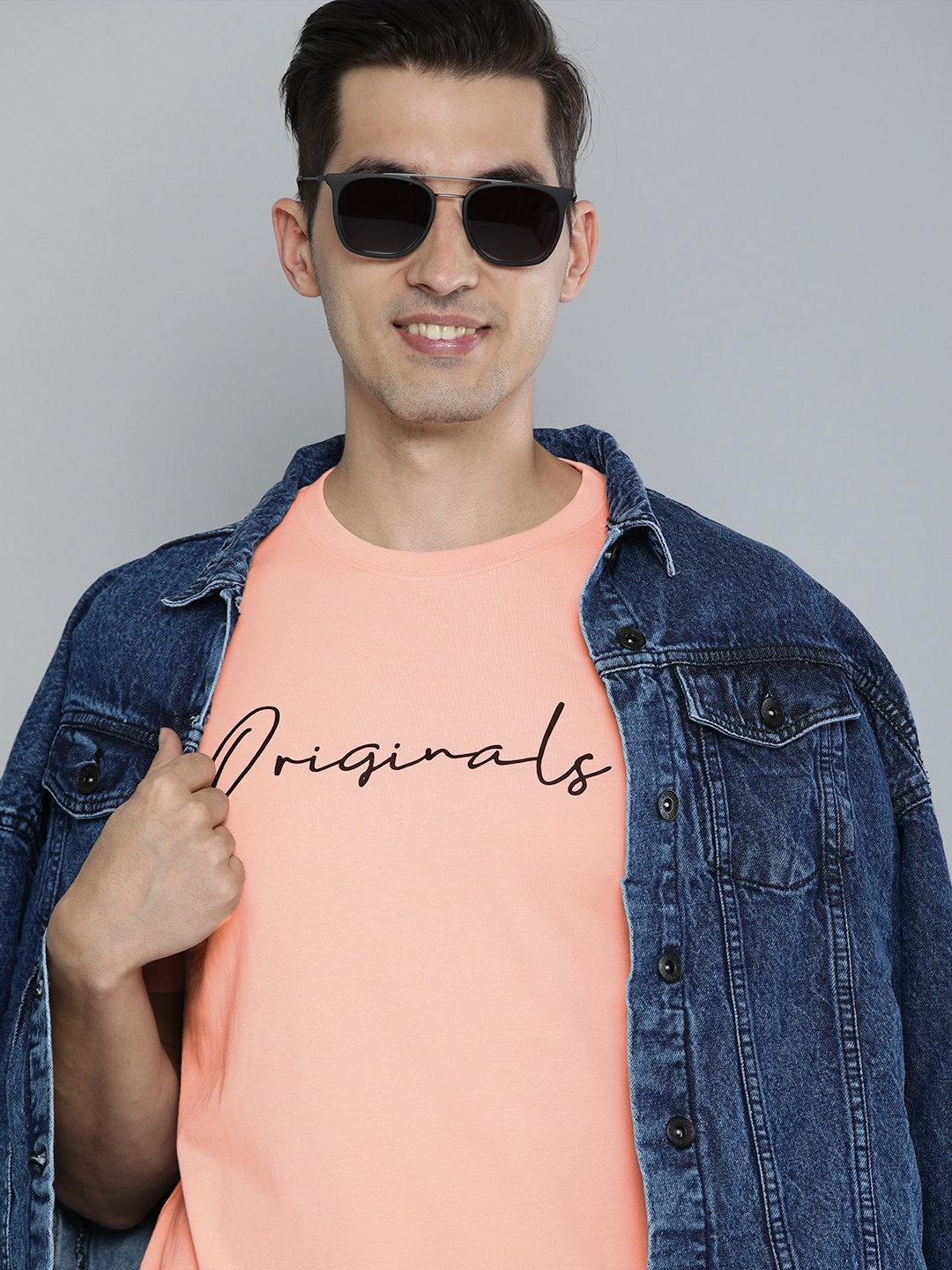 

HERE&NOW Men Peach-Coloured & Black Printed Pure Cotton T-shirt