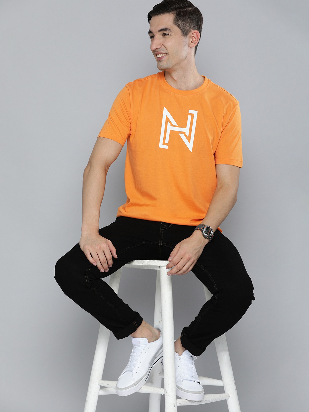 

HERE&NOW Men Orange Brand Logo Printed Pure Cotton Applique T-shirt