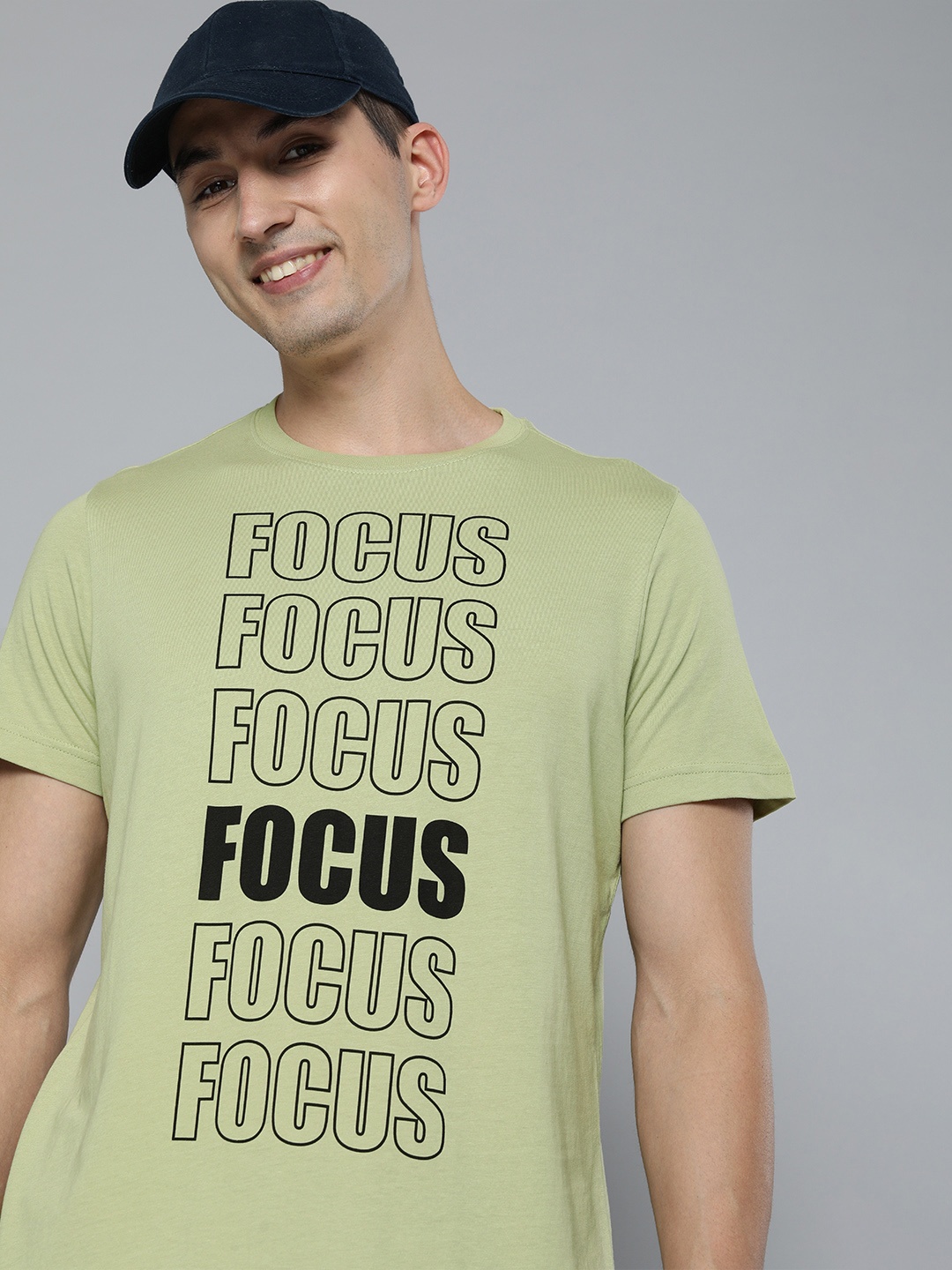 

HERE&NOW Men Green & Black Typography Printed Pure Cotton T-shirt