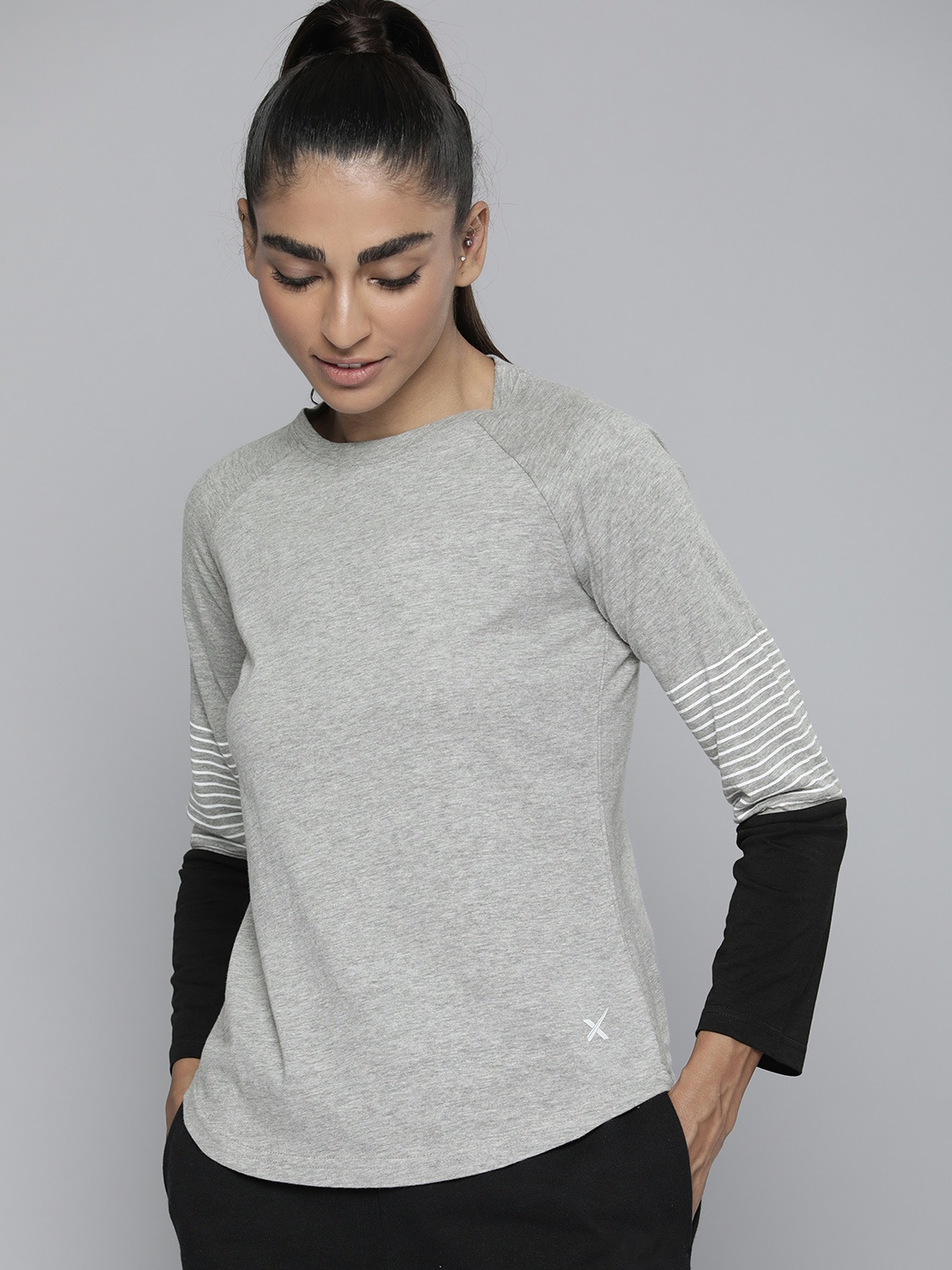 

HRX by Hrithik Roshan Women Grey Melange & Black Solid T-shirt