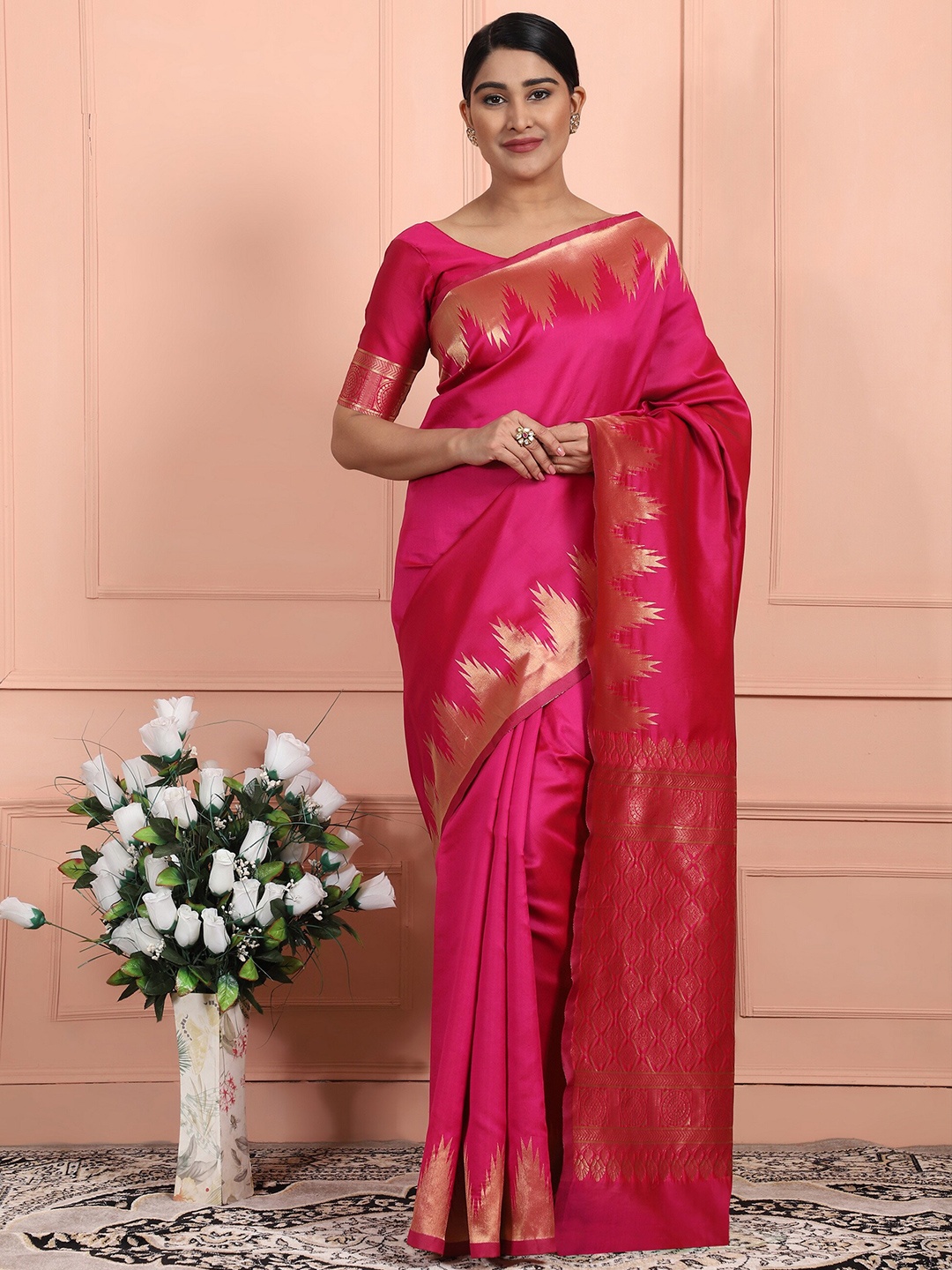 

Glemora Pink & Gold-Toned Zari Silk Blend Kanjeevaram Saree