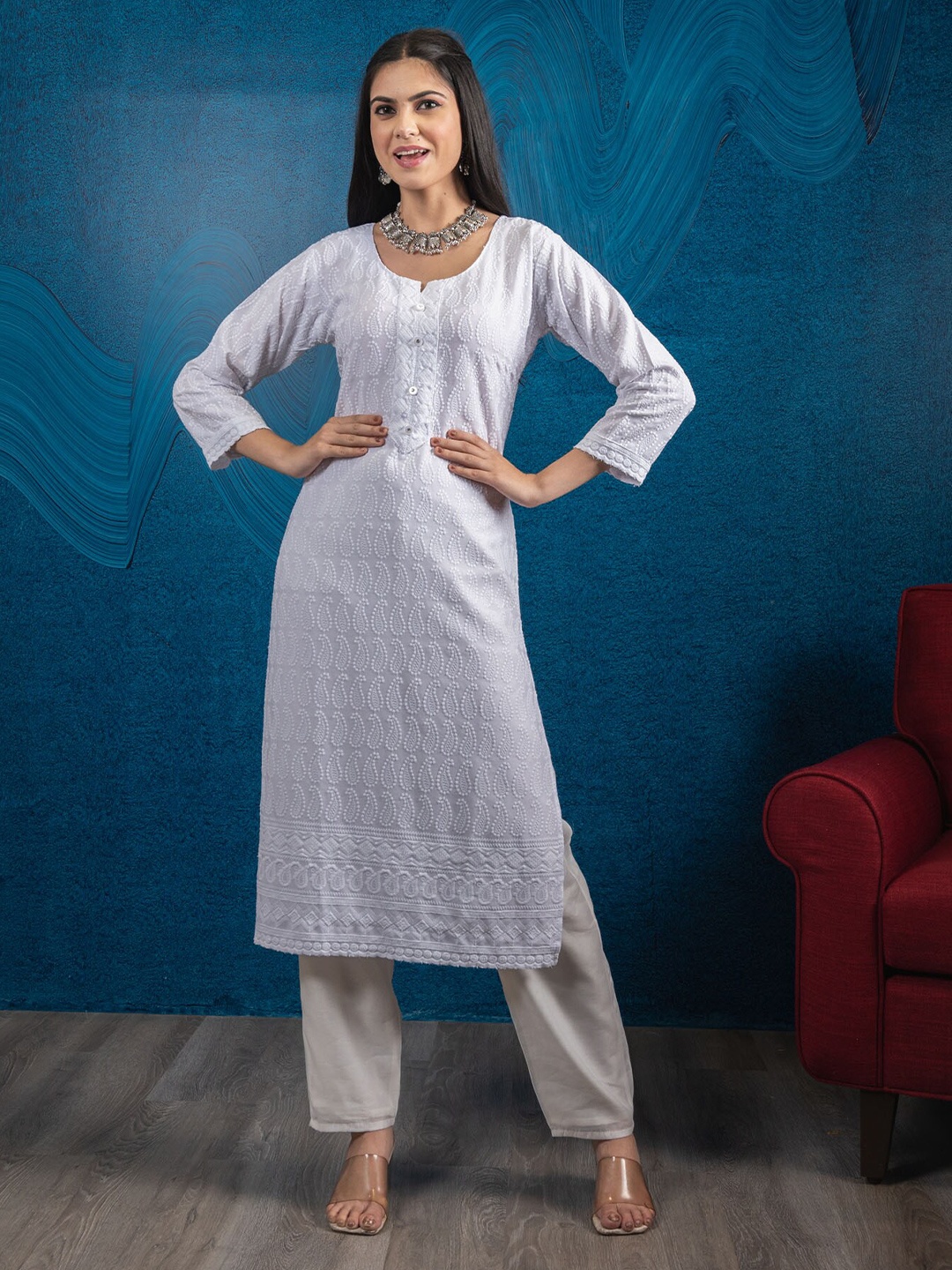 

BEATITUDE Women White Chikankari Embroidered Straight Kurta