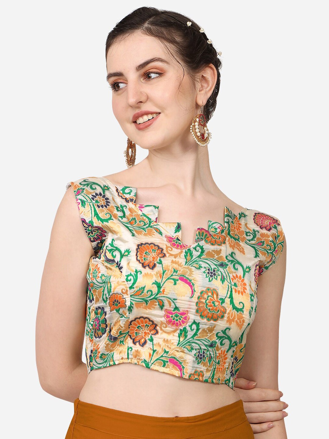 

PUJIA MILLS Beige Woven design Saree Blouse