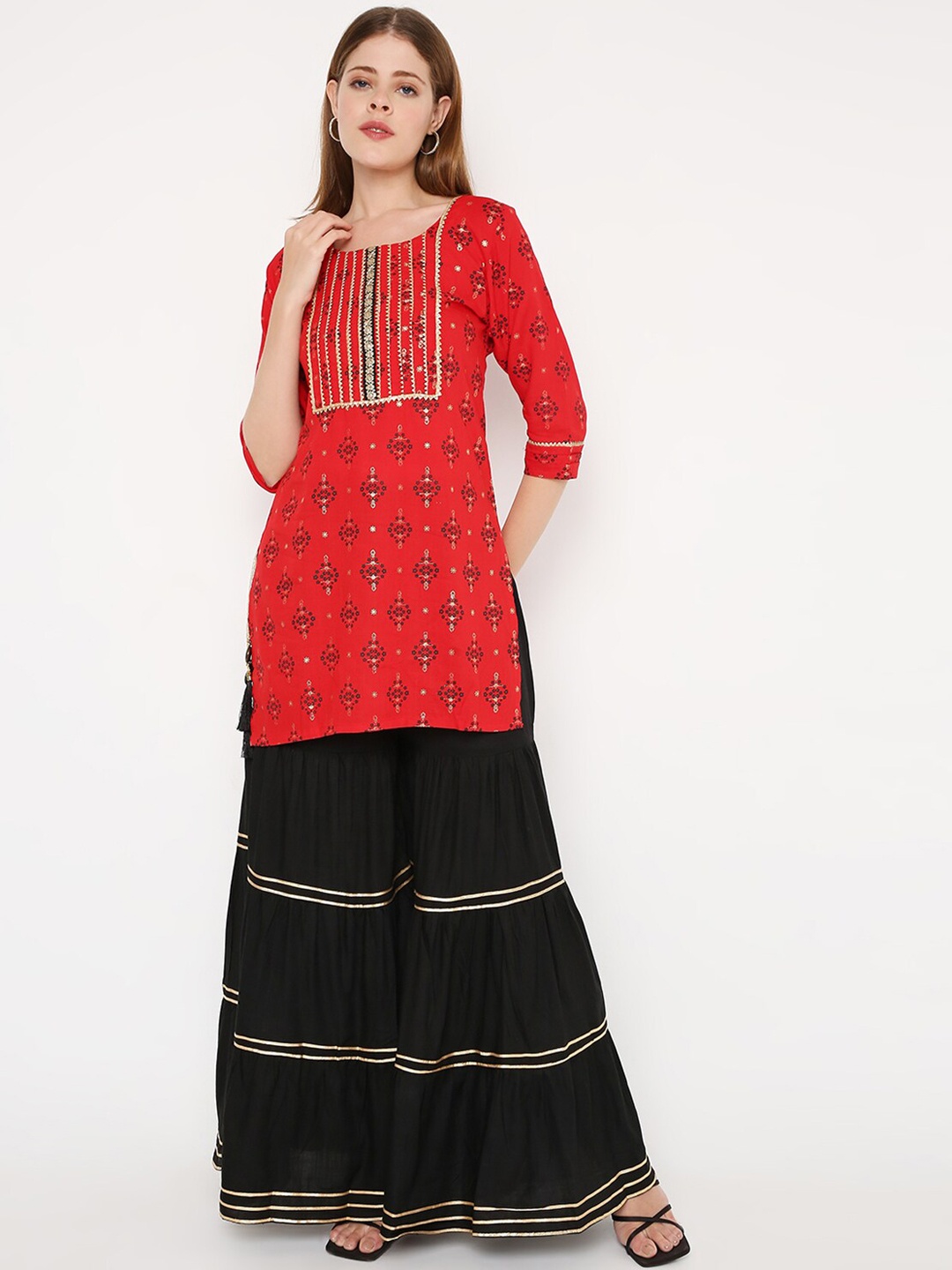 

Peppertree Women Red and Black Floral Printed Kurti with Sharara