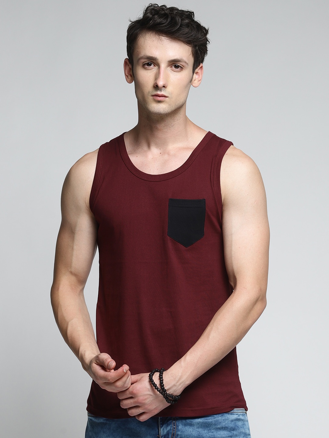 

Trends Tower Men Maroon Solid Innerwear Basic Vest