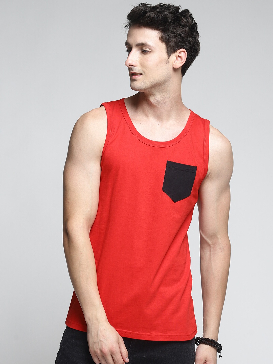 

Trends Tower Men Red & Black Solid Cotton Innerwear Basic Vests