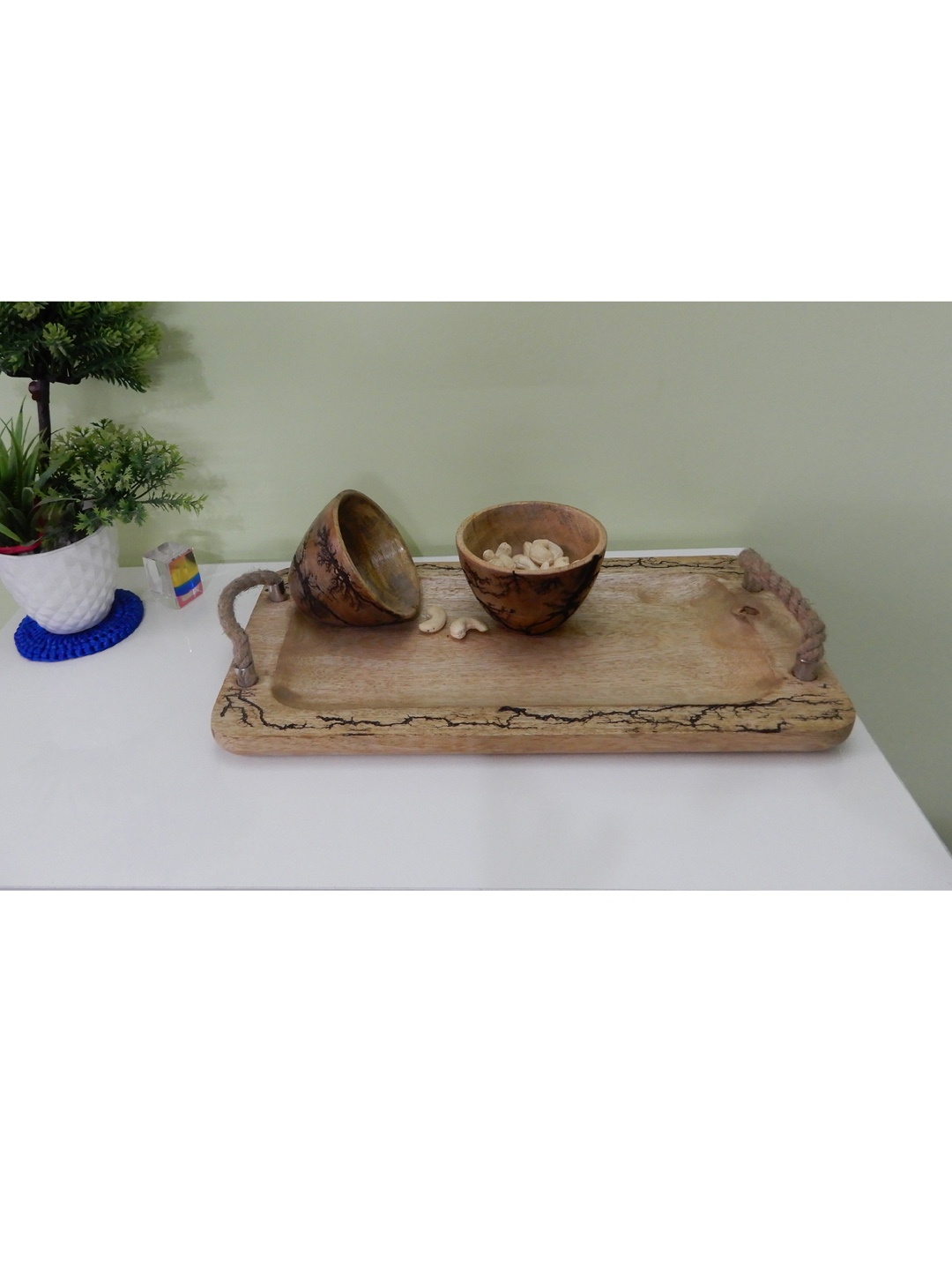 

Disoo Fashions Brown Solid Wood Serving Tray Bowl Combo Set With Jute Rope Handle