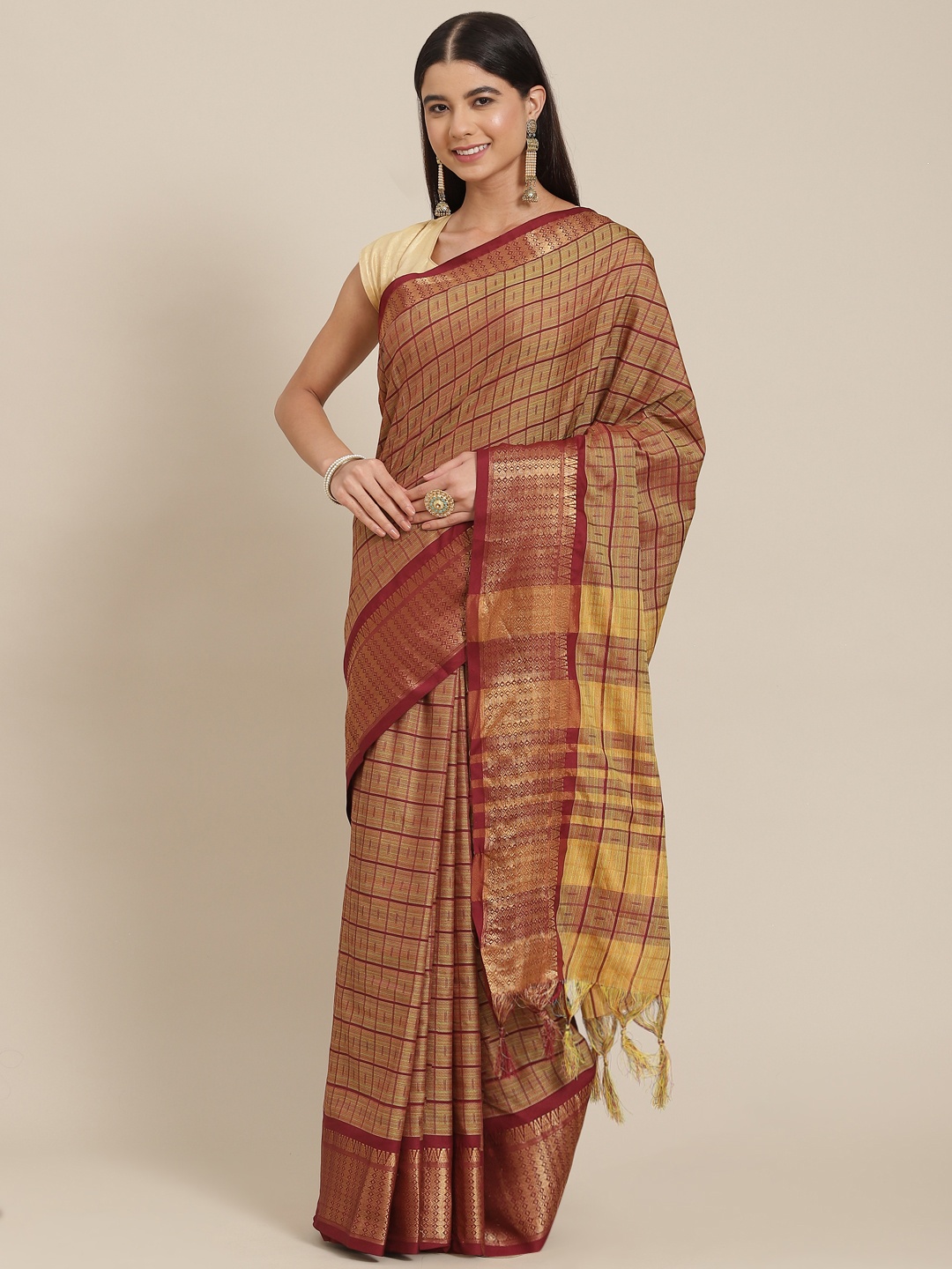 

SHOPGARB Maroon Checked Silk Blend Banarasi Saree