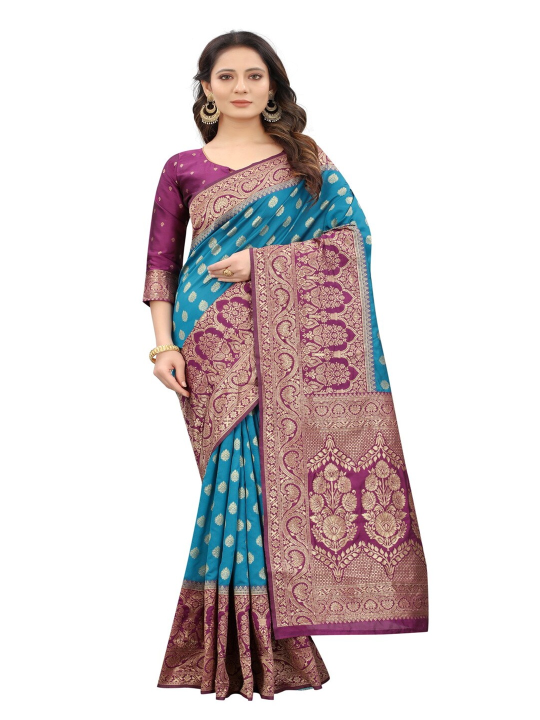 

MOKSHA DESIGNS Women Turquoise Blue & Burgundy Floral Zari Pure Silk Banarasi Saree