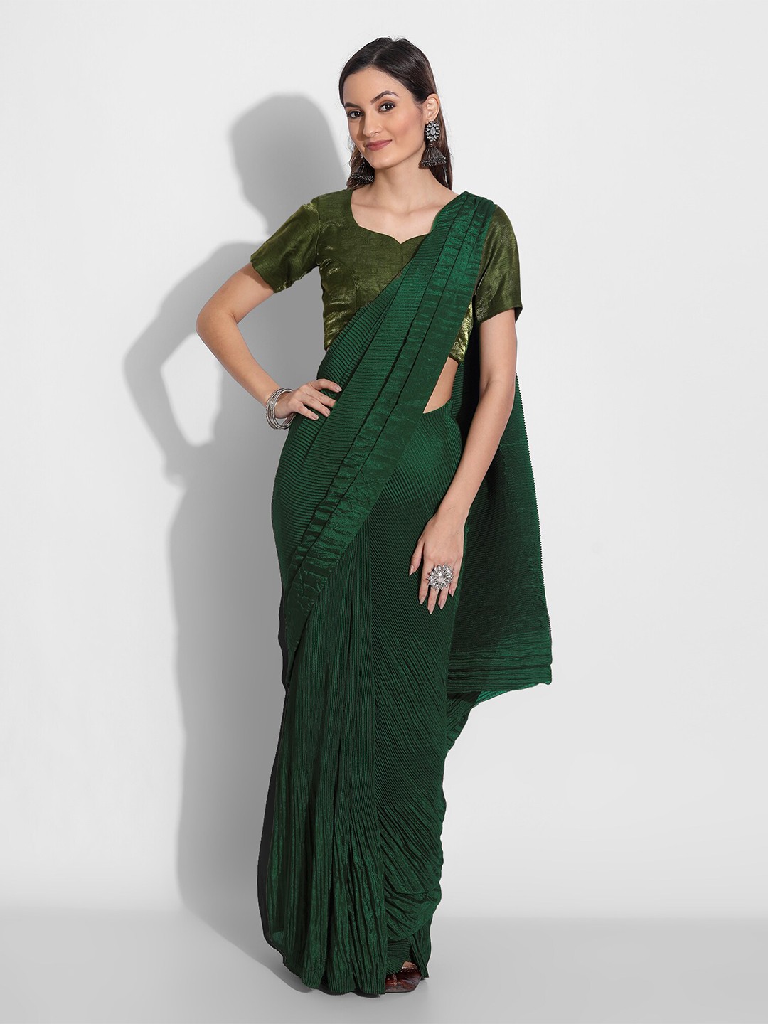 

Mitera Women Green Art Silk Saree