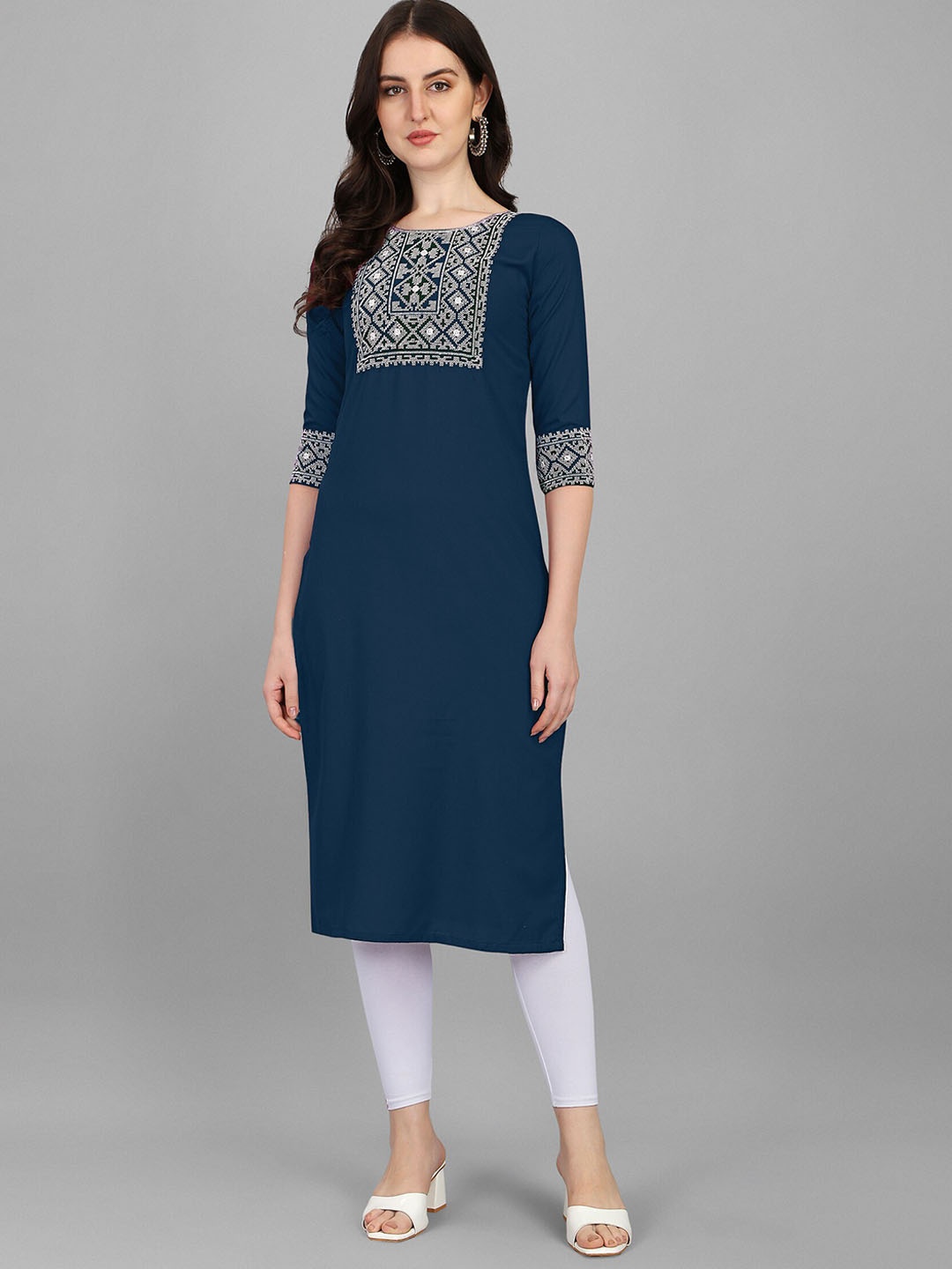 

FAVRIZ Women Blue Ethnic Motifs Yoke Design Kurta