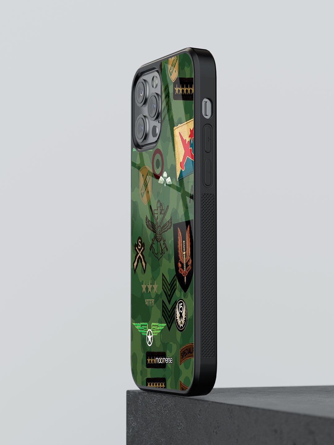 

macmerise Green Roger That Printed iPhone 12 Pro Back Case
