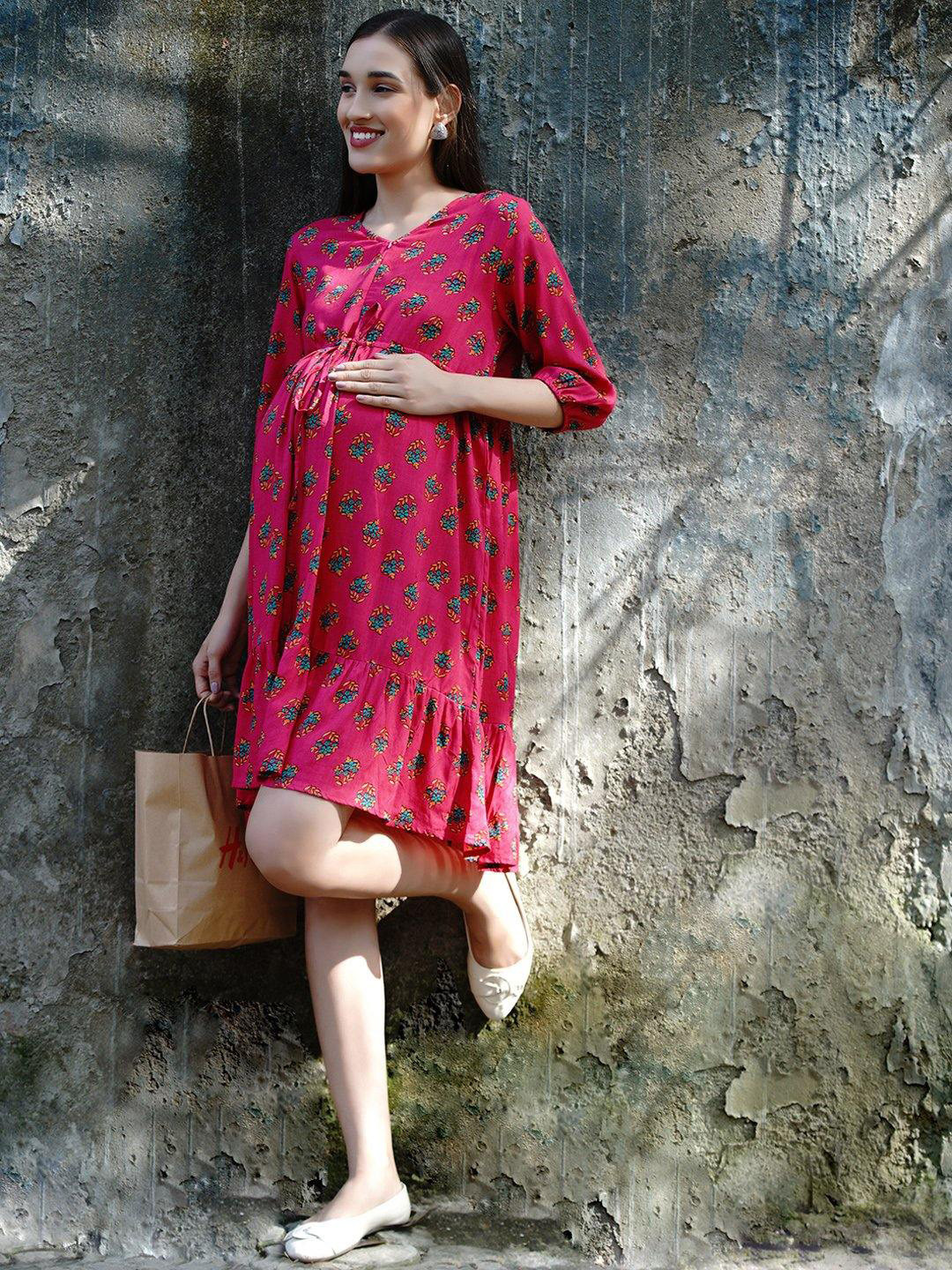 

Mine4Nine Pink Floral Maternity Dress