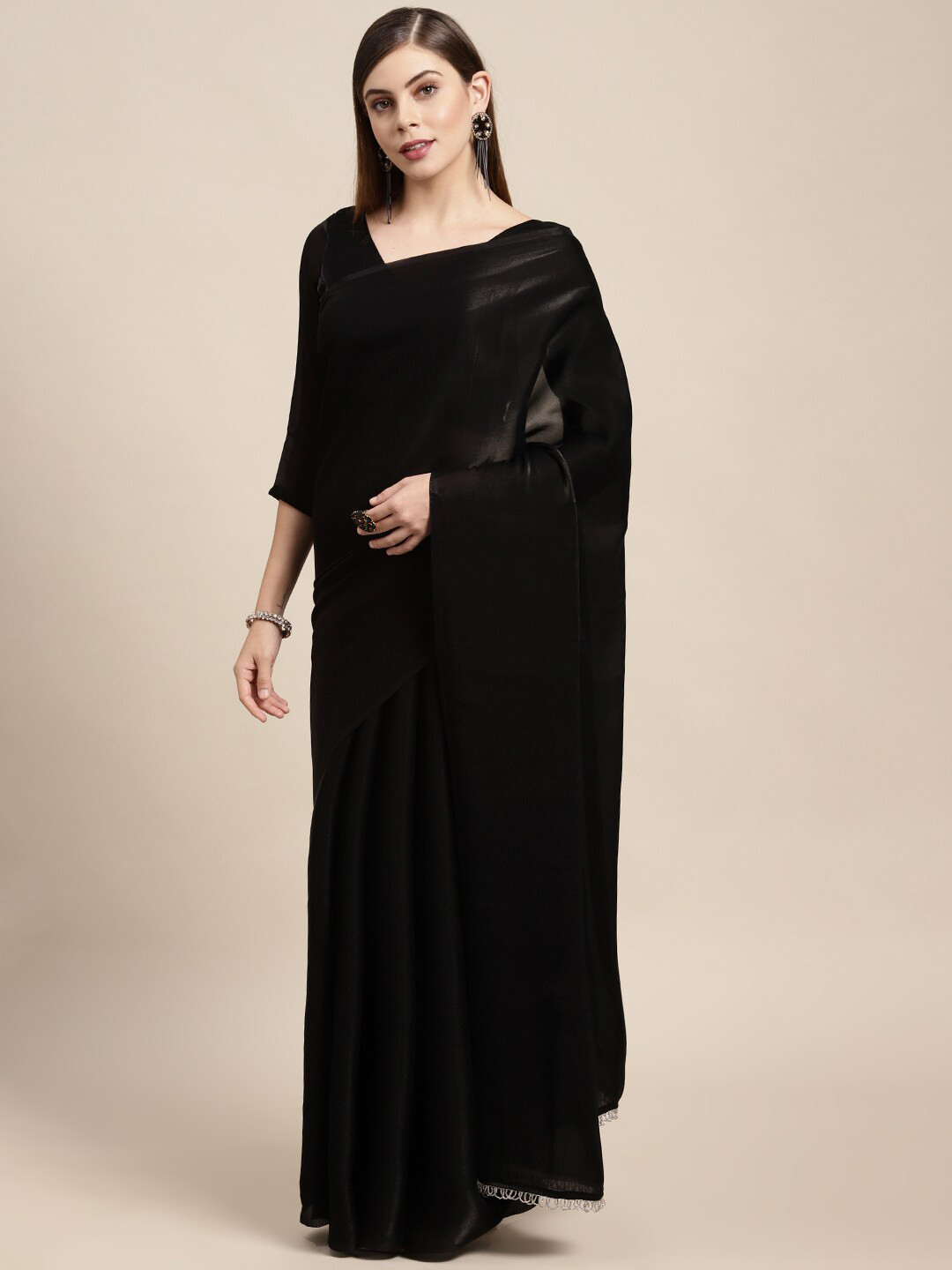 

AVANSHEE Black Zari Tissue Saree