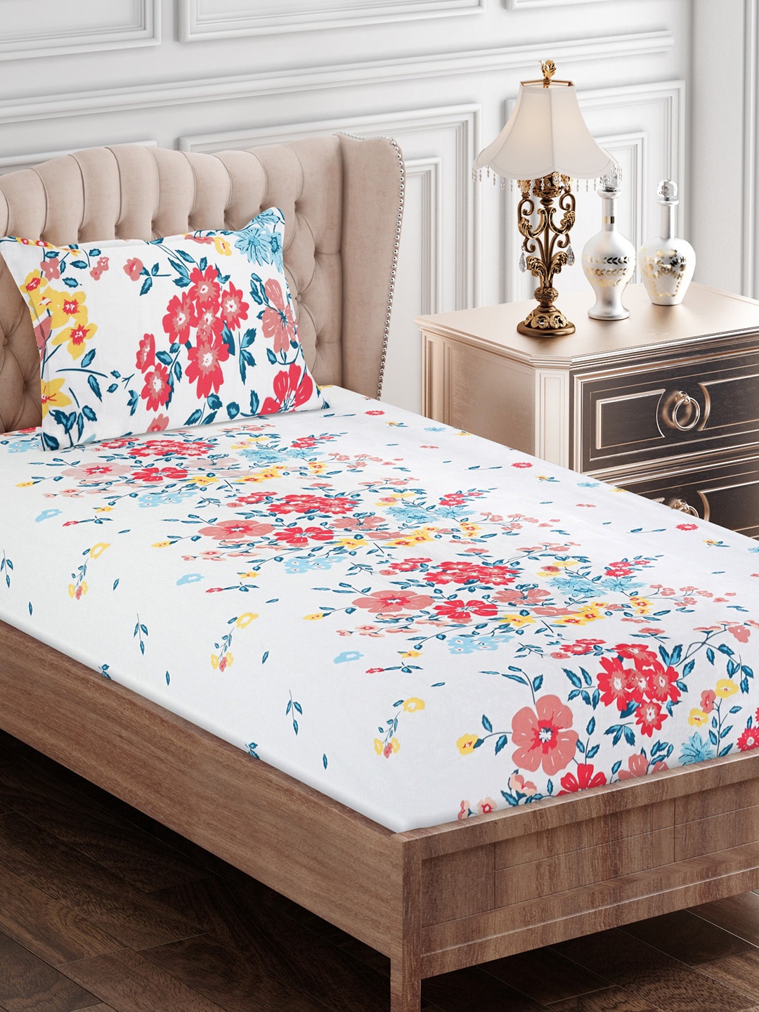 

SEJ by Nisha Gupta Pink & White Floral 180 TC Single Bedsheet with 1 Pillow Covers