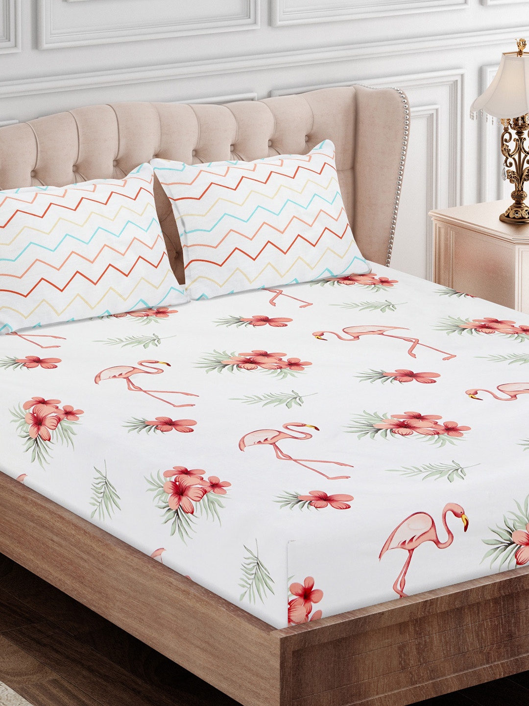 

SEJ by Nisha Gupta White & Brown Floral 180 TC King Bedsheet with 2 Pillow Covers