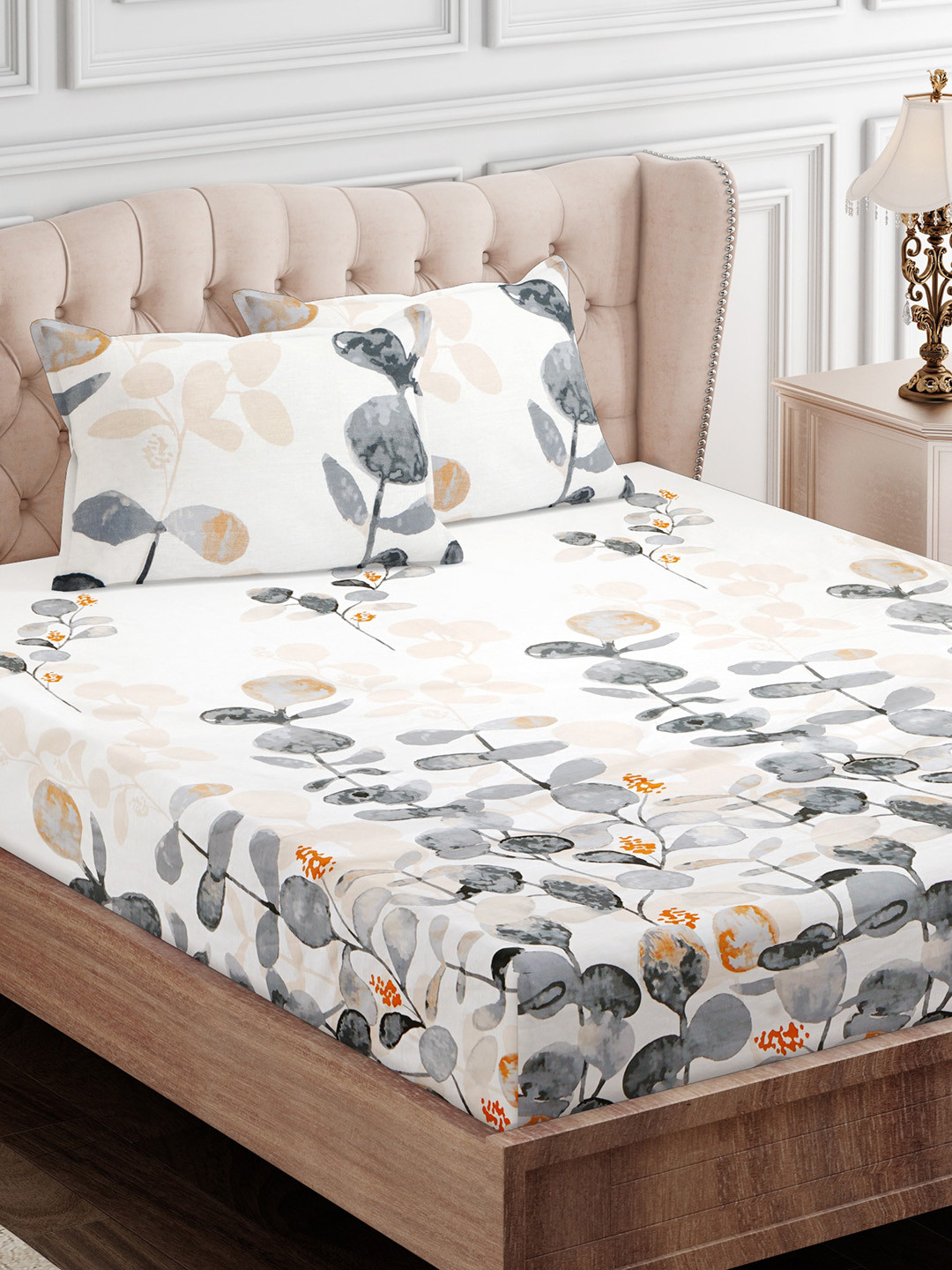 

SEJ by Nisha Gupta Blue & Off White Floral 210 TC King Bedsheet with 2 Pillow Covers