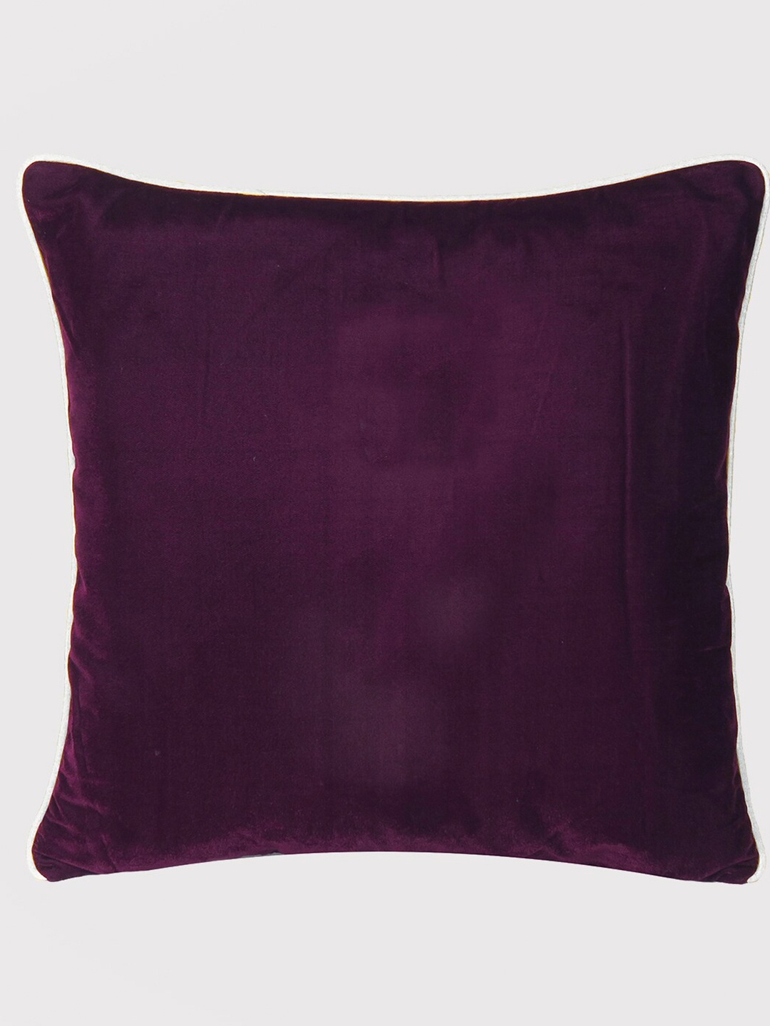 

OUSSUM Burgundy & White Velvet Square Cushion Covers