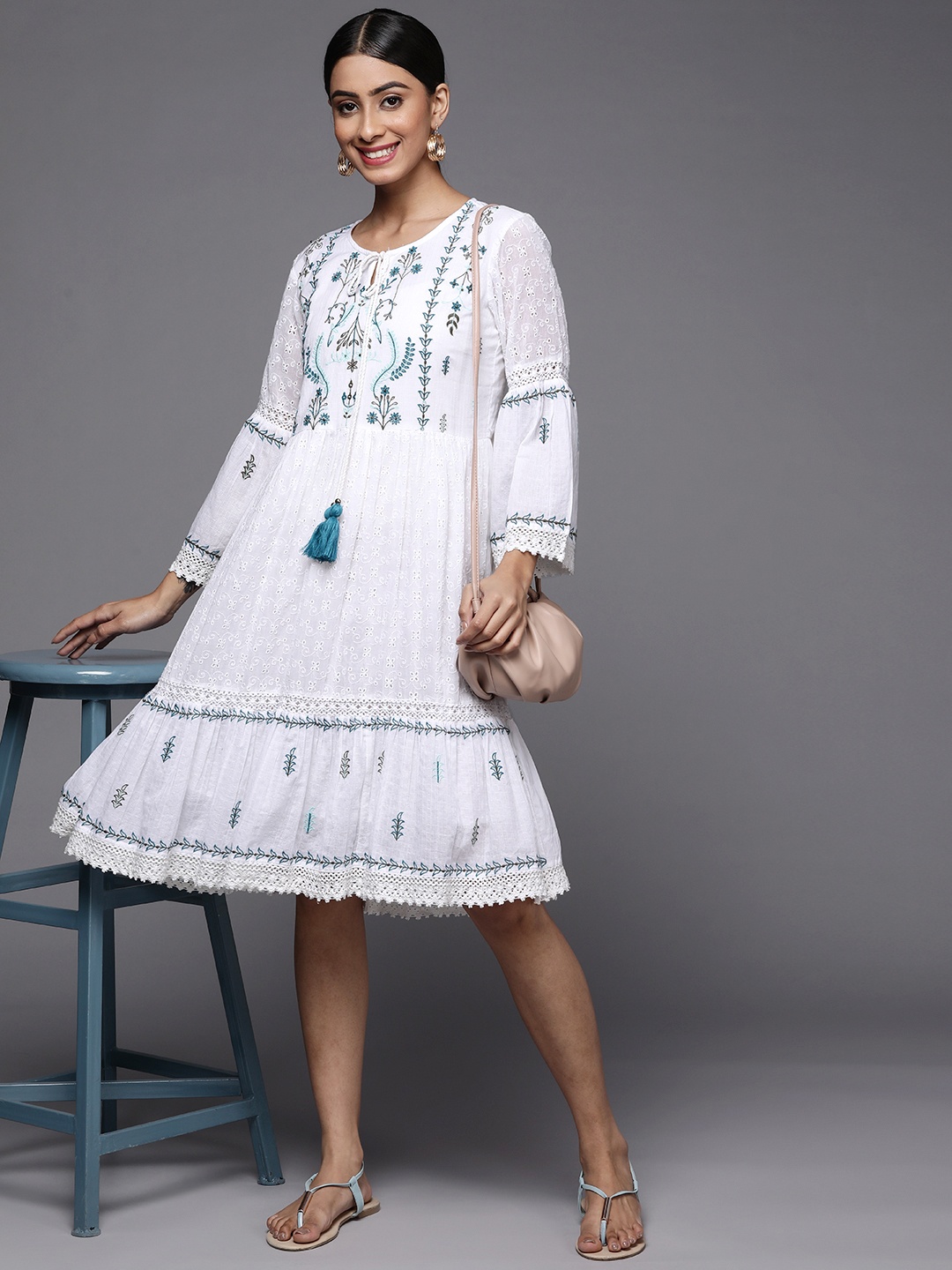 

Indo Era White & Blue Floral Embroidered Tie-Up Neck Ethnic A-Line Midi Dress