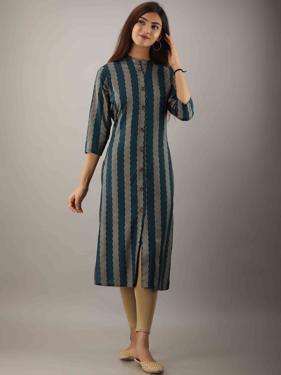 

KALINI Women Teal Chevron Striped Kurta