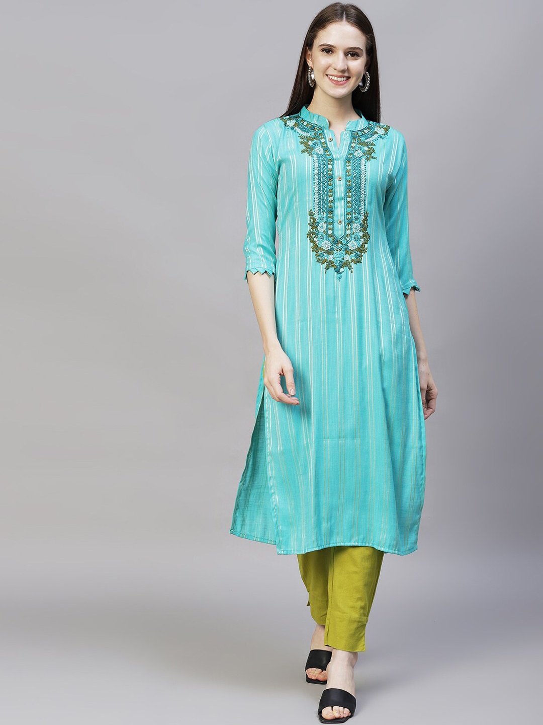 

FASHOR Women Turquoise Blue Yoke Design Thread Work Kurta