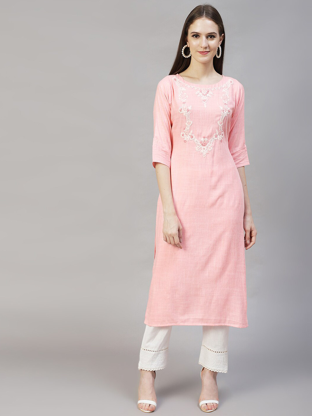 

FASHOR Women Pink Floral Embroidered Thread Work Kurta