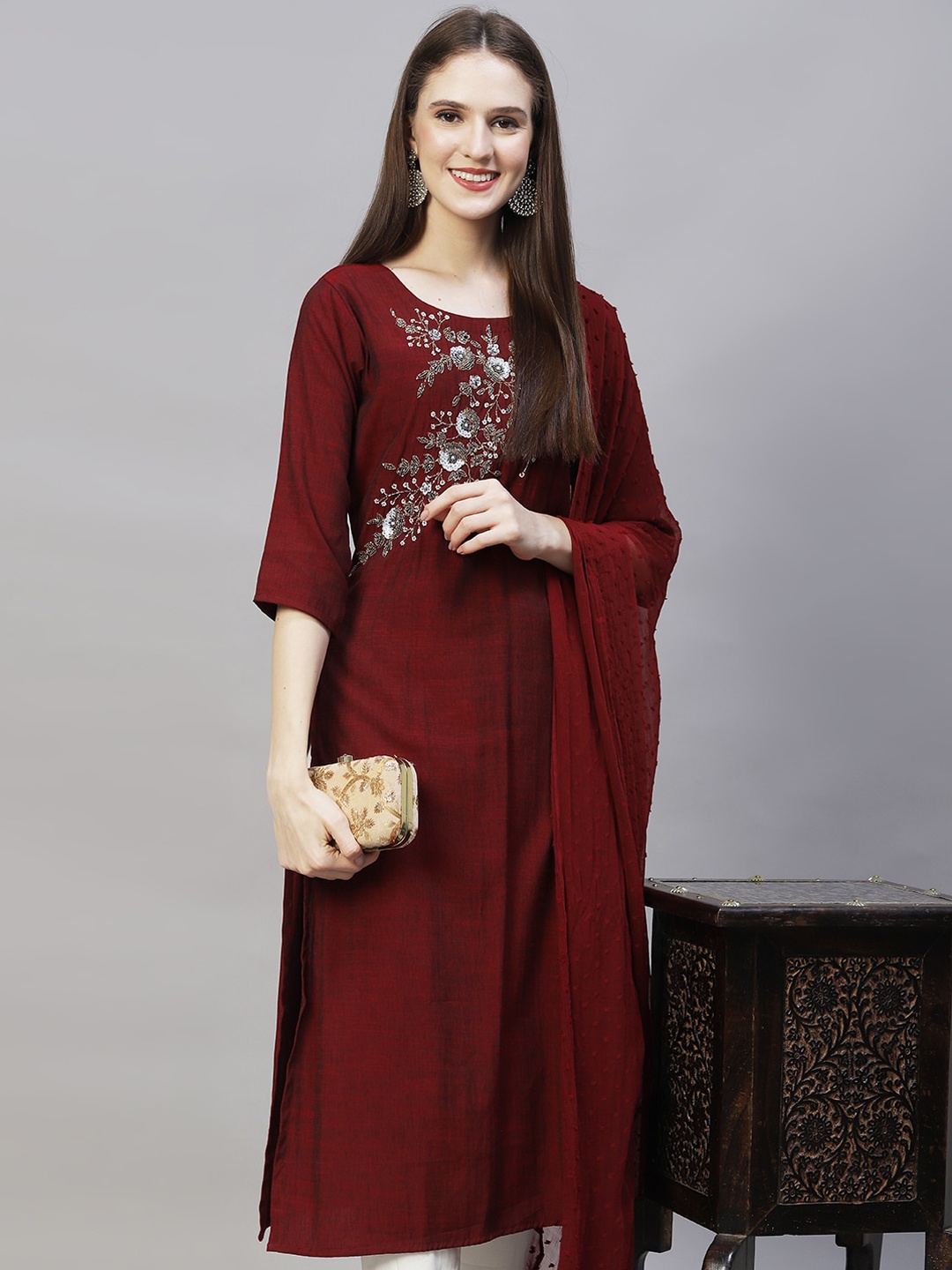 

FASHOR Women Maroon & White Floral Yoke Design Kurta