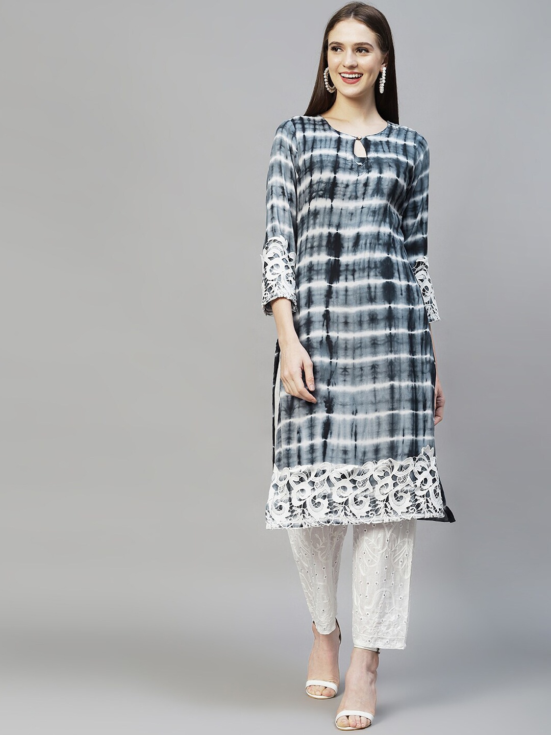 

FASHOR Women Teal Dyed Layered Kurti With Trousers