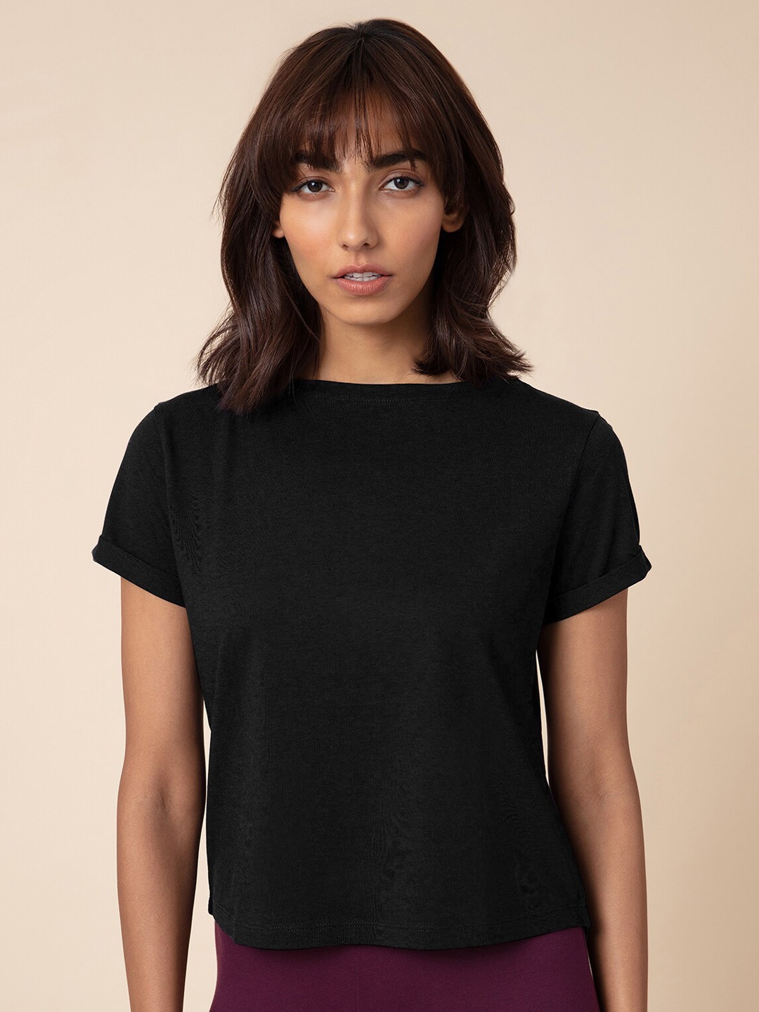 

Nykd Women Black Solid Dry Tech T-shirt
