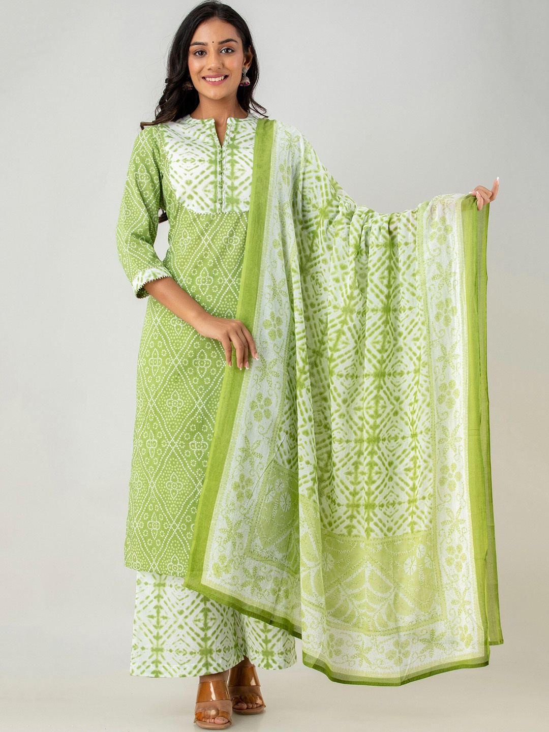 

Sutidora Women Green Printed Empire Pure Cotton Kurta with Skirt & With Dupatta