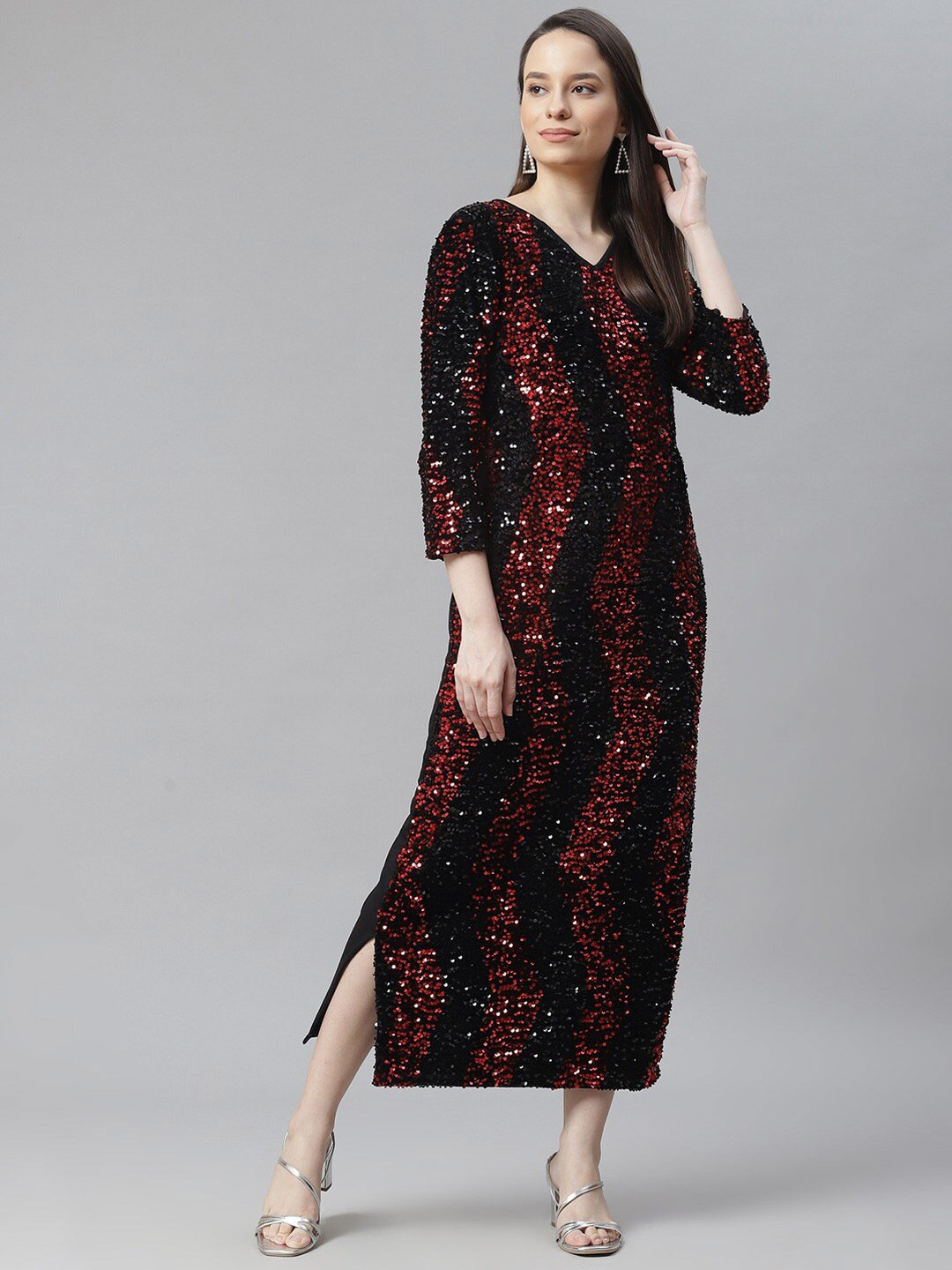 

Cottinfab Women Black And Red Sequins Embellished Maxi Dress