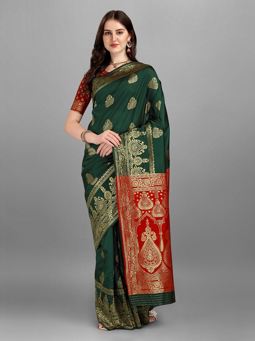 

Ethnic Yard Woman Green & Red Ethnic Motifs Art Silk Saree