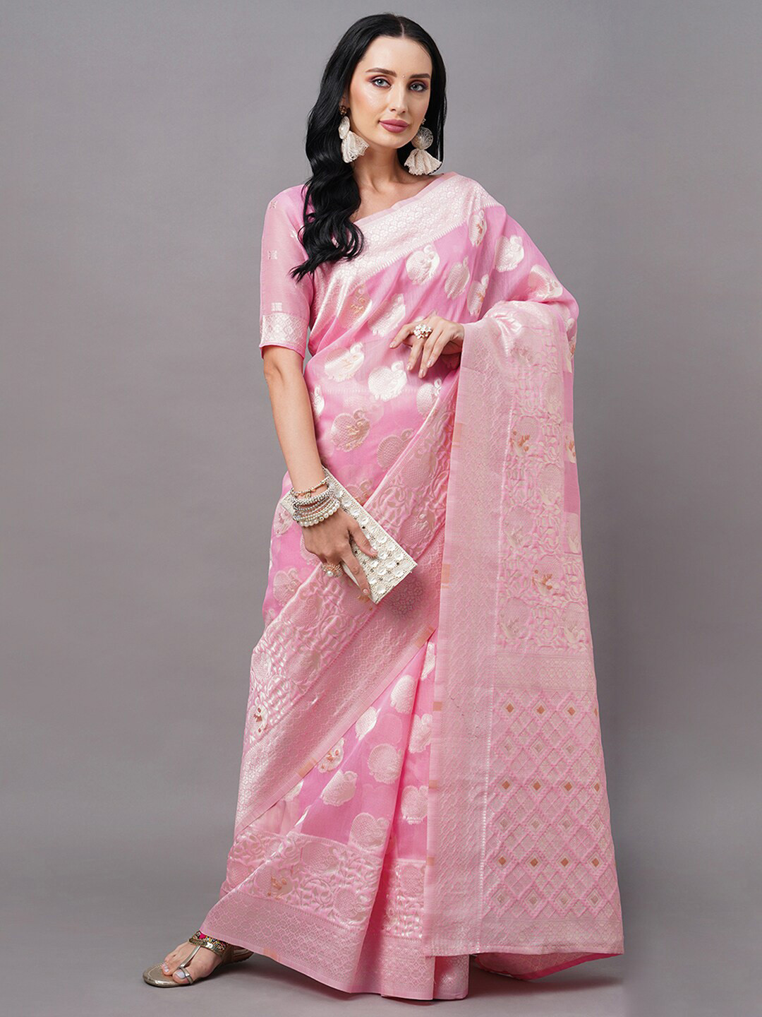 

Mitera Pink & Gold-Toned Floral Zari Silk Cotton Banarasi Saree