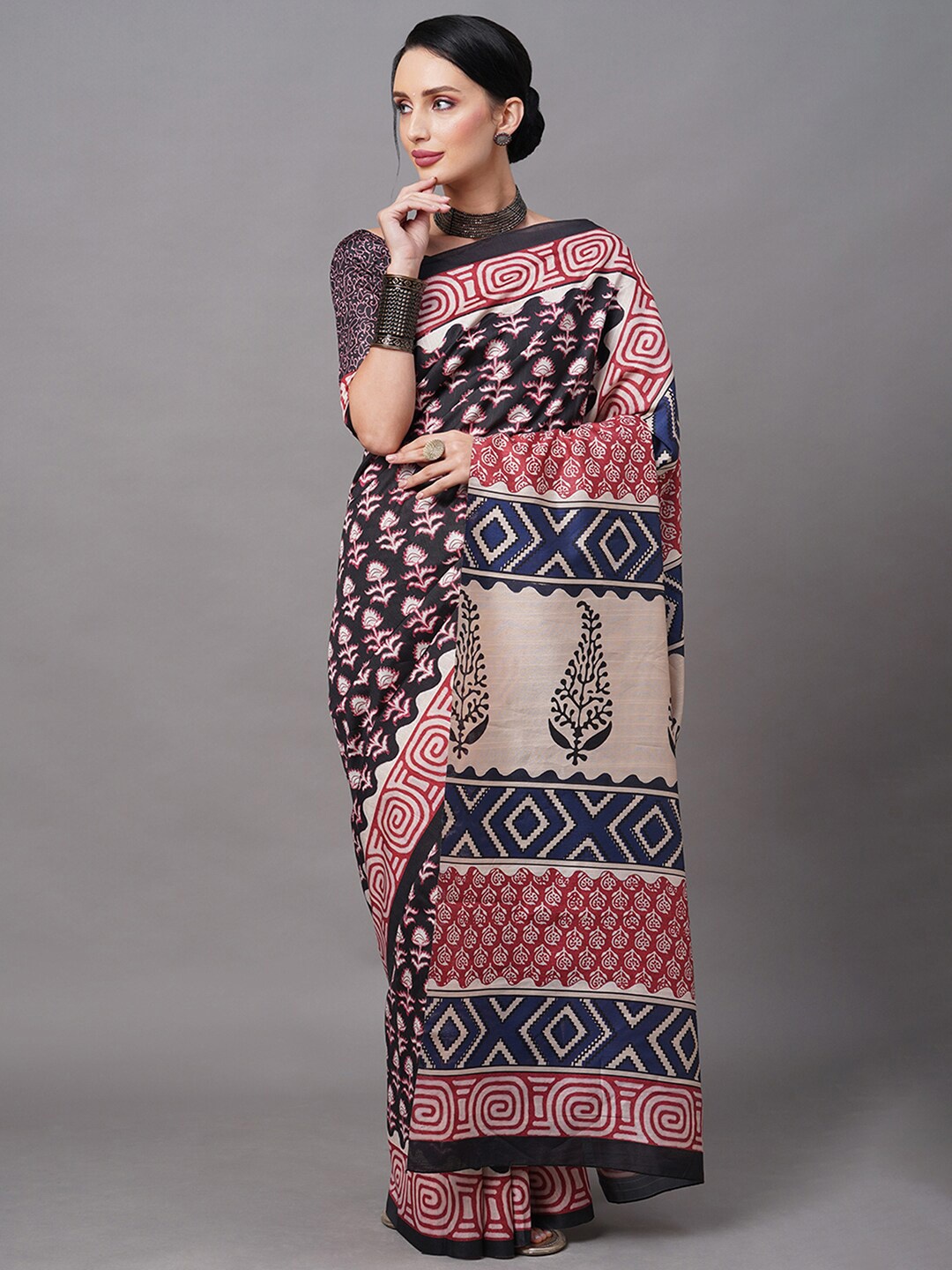 

Mitera Black & Red Bagh Art Silk Bagh Saree