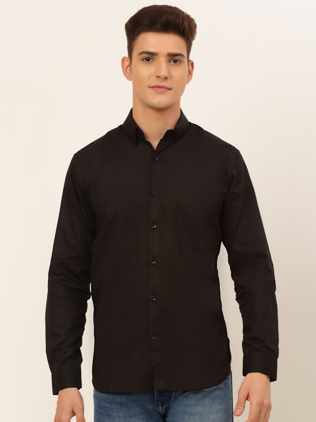 

JAINISH Men Black Classic Casual Shirt