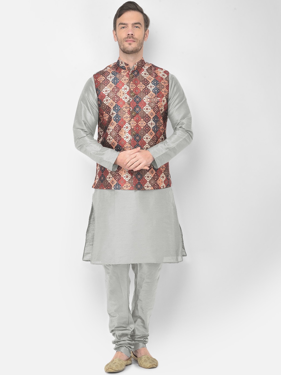 

SG LEMAN Men Grey Raw Silk Kurta with Churidar & Nehru Jacket