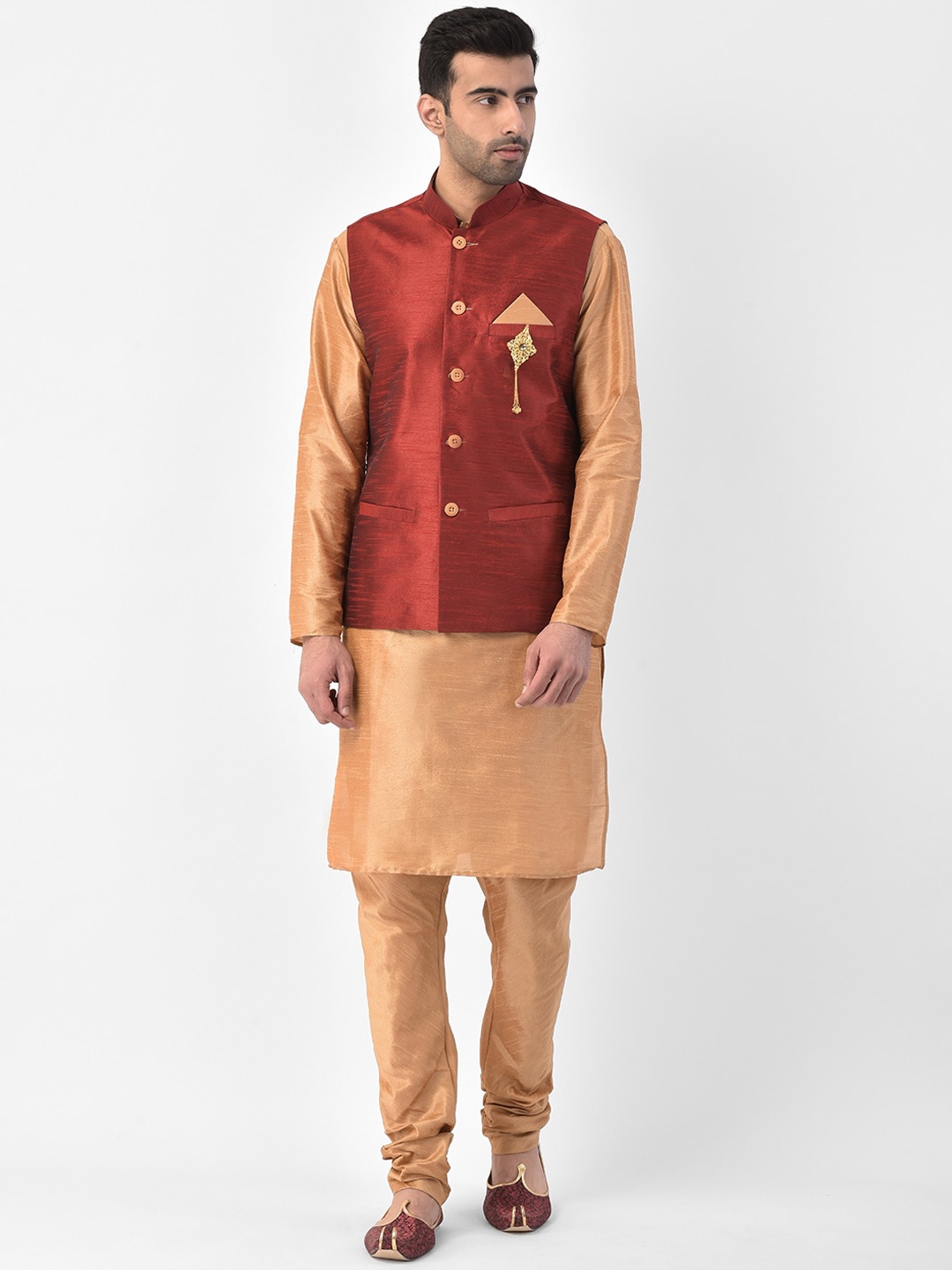 

SG LEMAN Men Maroon Solid Raw Silk Kurta with Churidar With Jacket